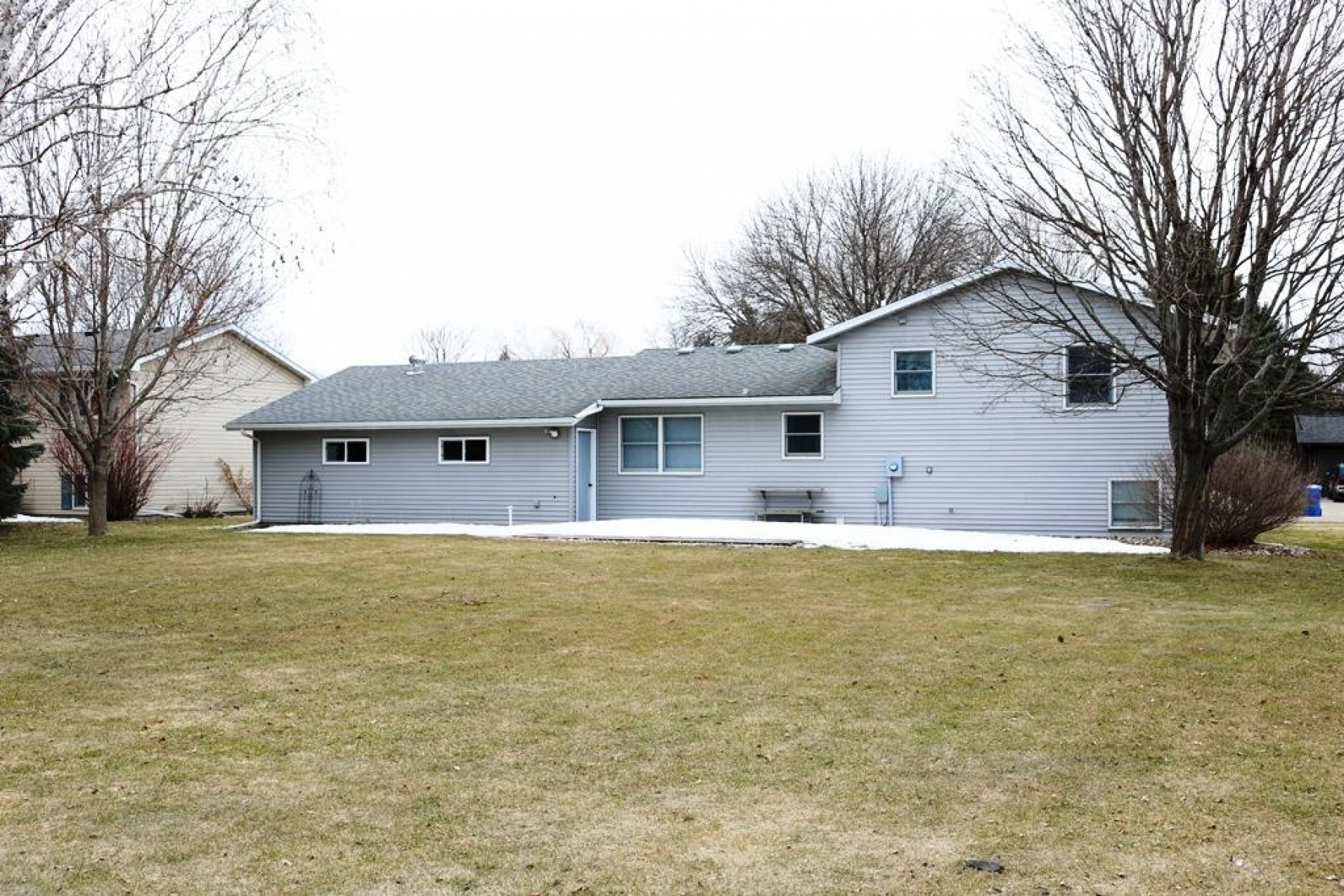 203 Lovejoy Lane, Aurora, SD 57002