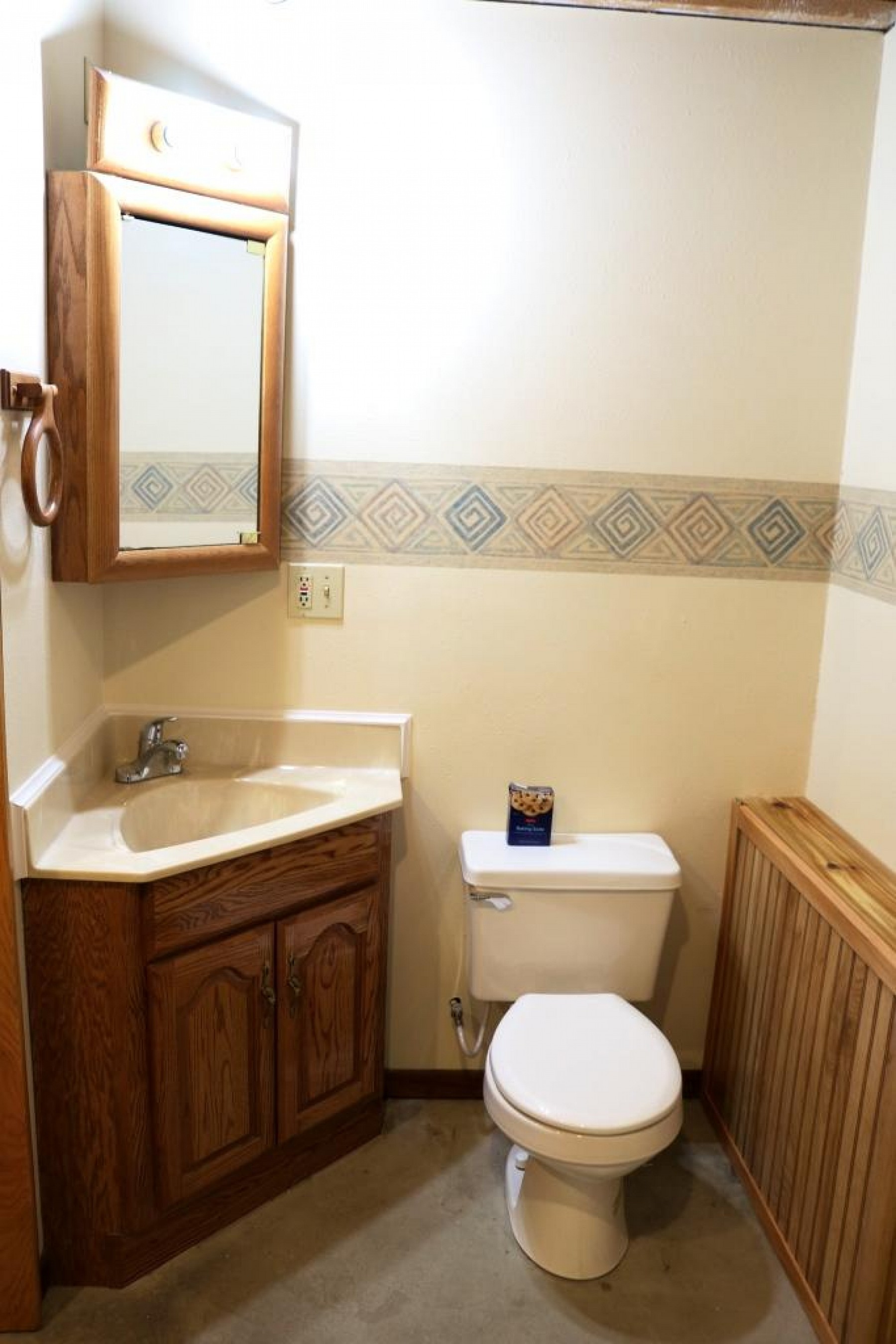 203 Lovejoy Lane, Aurora, SD 57002