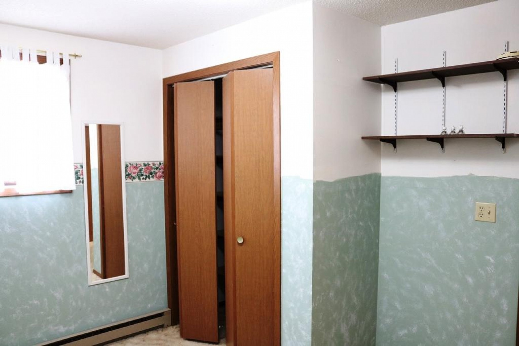 203 Lovejoy Lane, Aurora, SD 57002