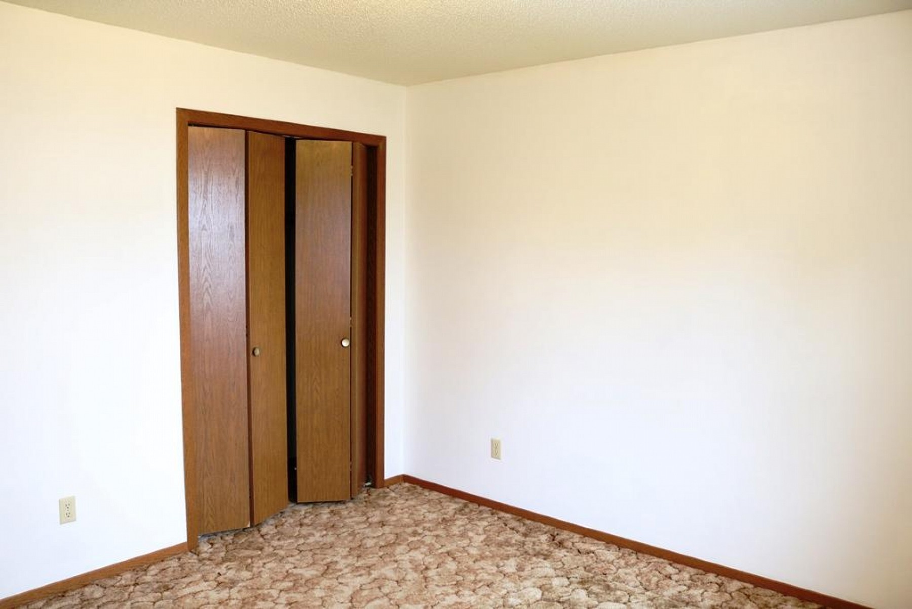 203 Lovejoy Lane, Aurora, SD 57002