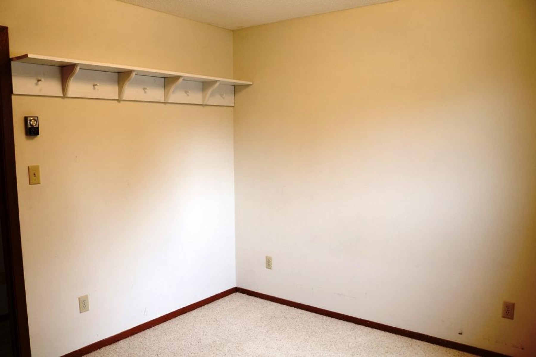 203 Lovejoy Lane, Aurora, SD 57002