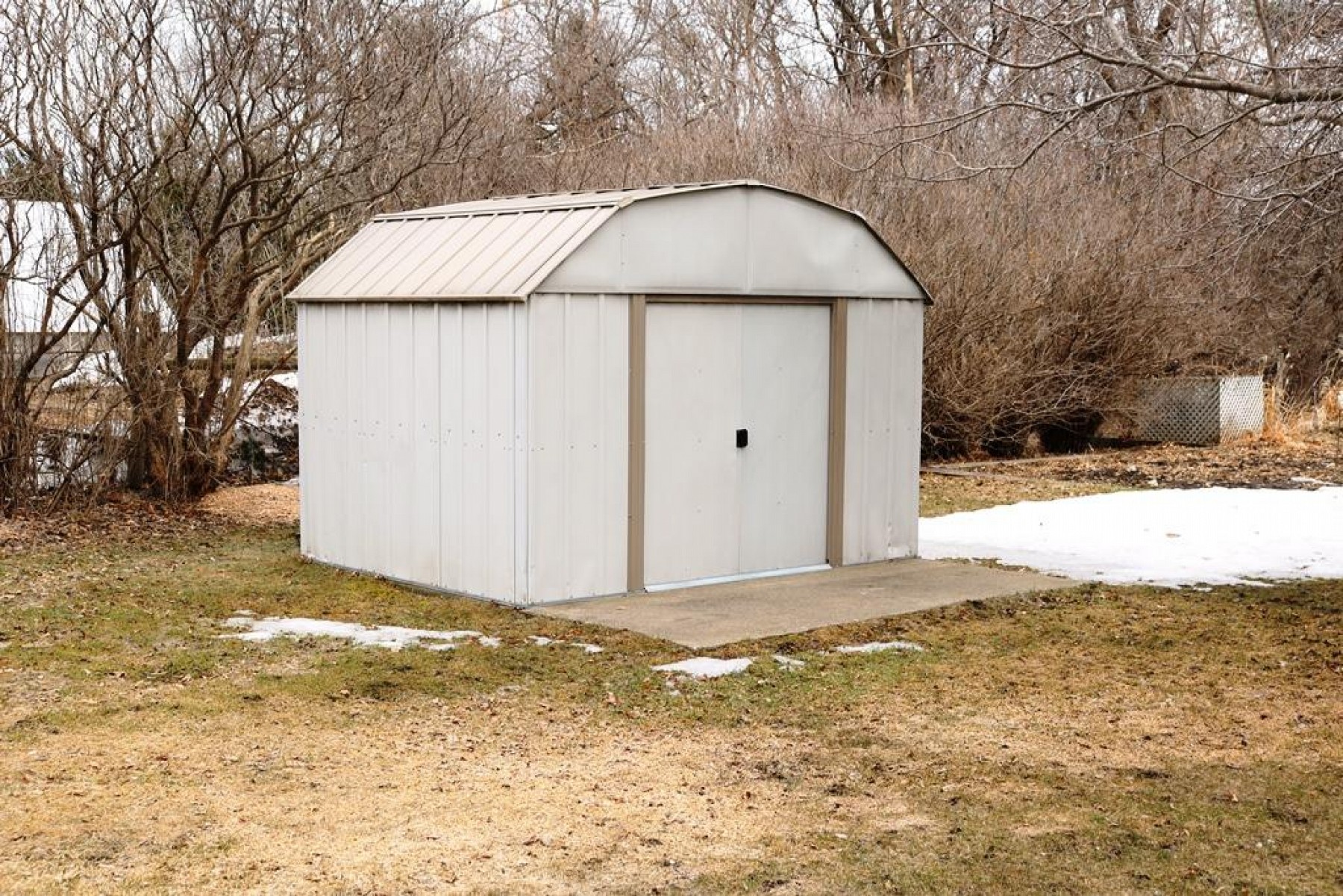 203 Lovejoy Lane, Aurora, SD 57002