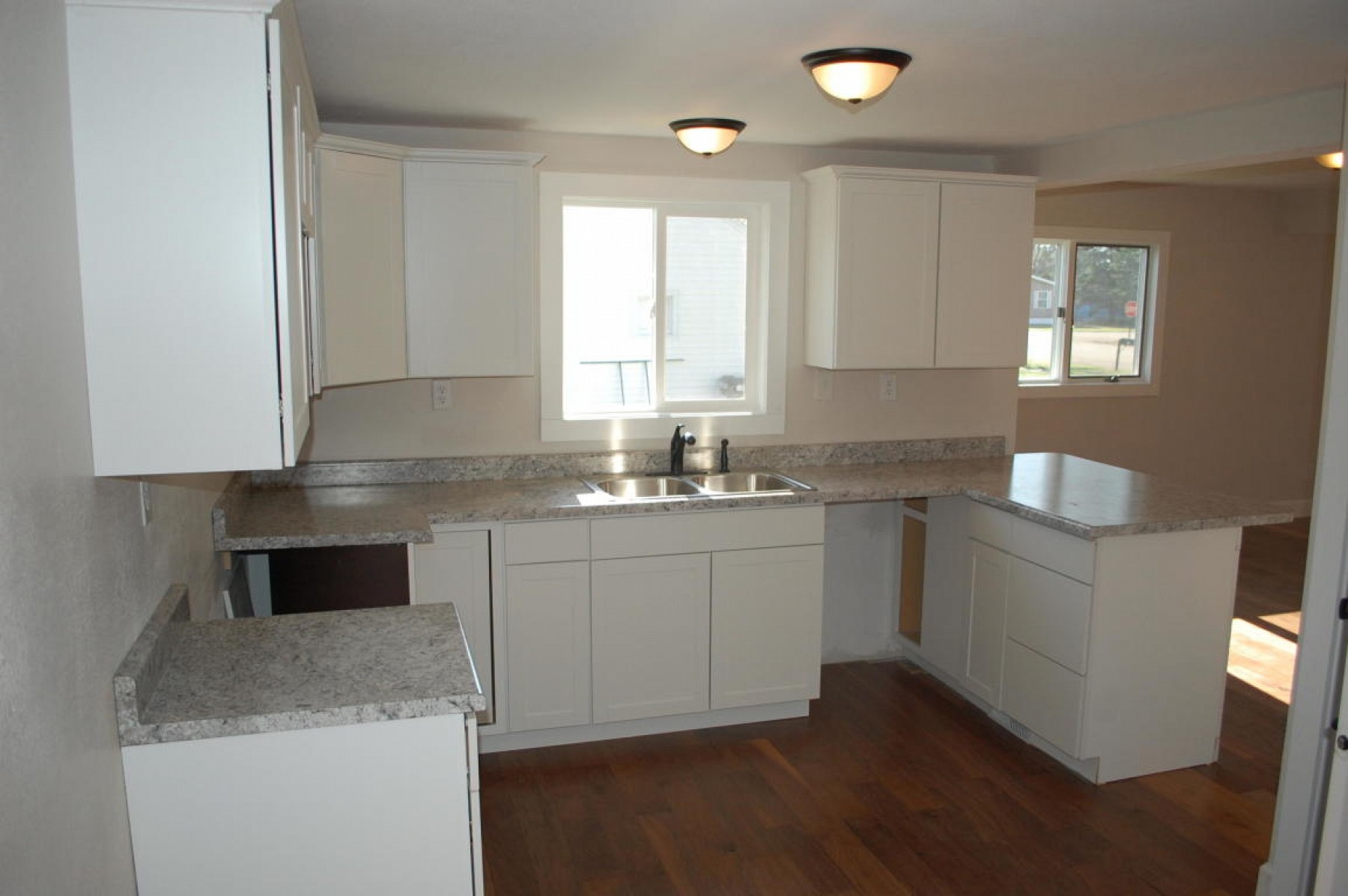 405 Catlett Avenue E, Estelline, SD 57234