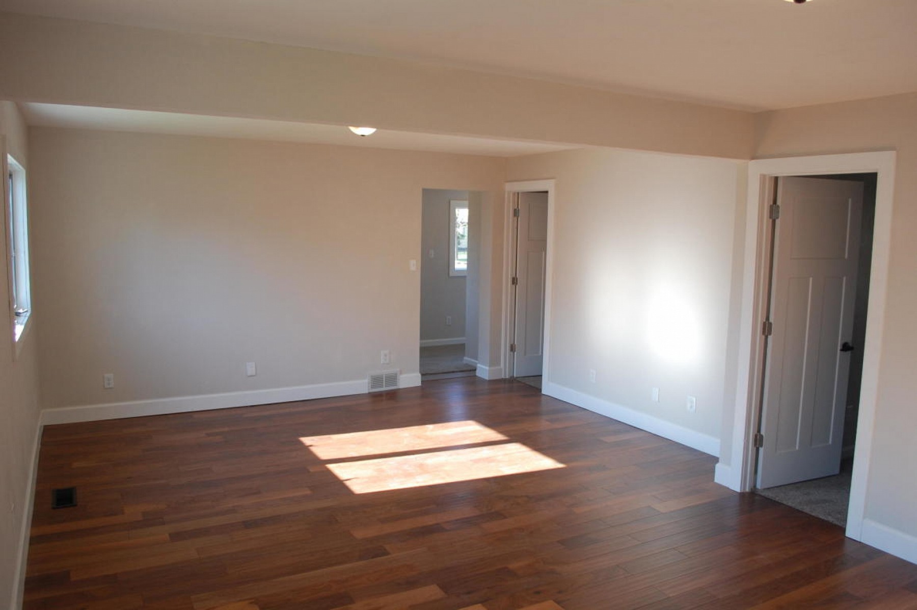 405 Catlett Avenue E, Estelline, SD 57234