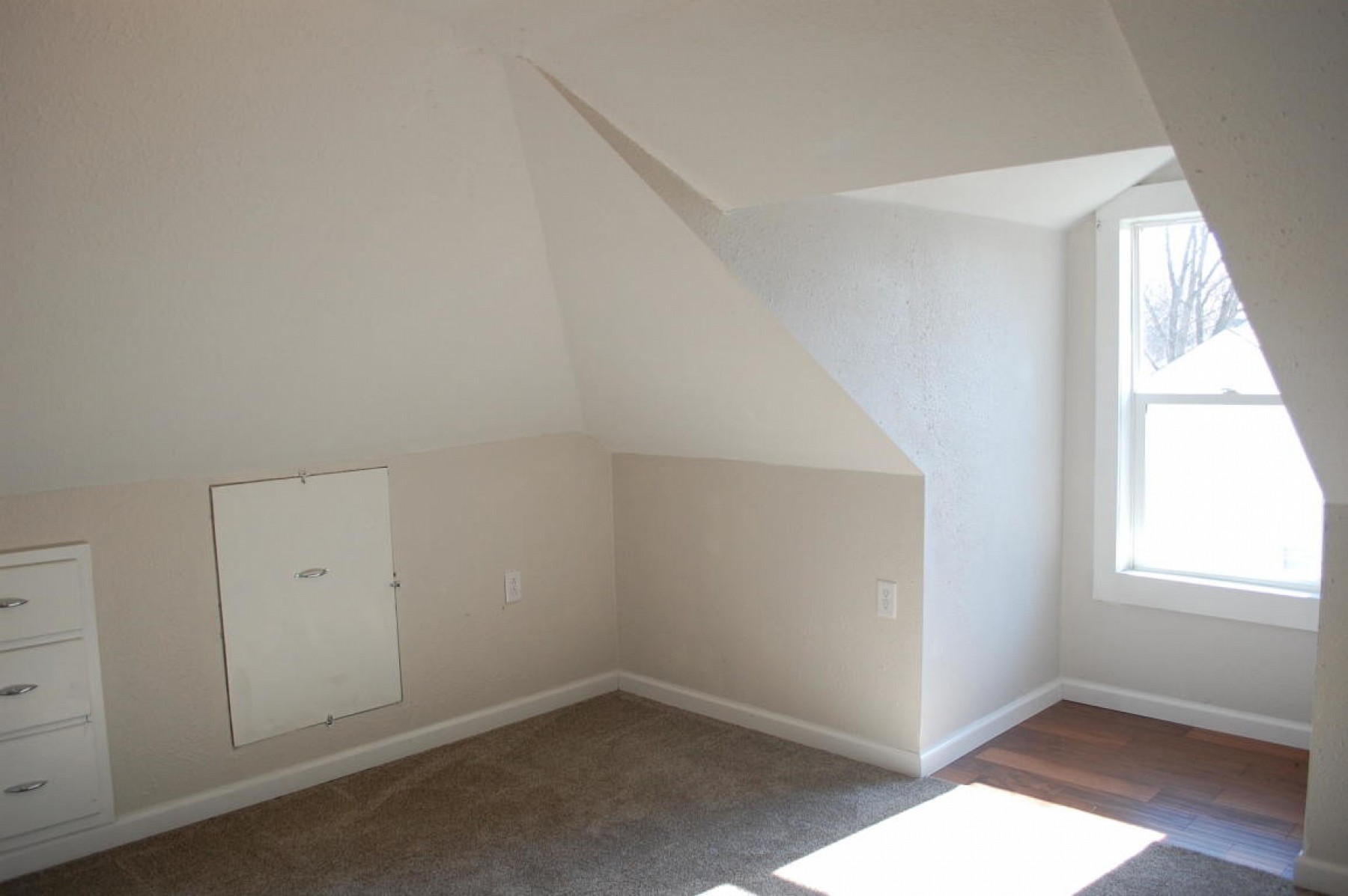 405 Catlett Avenue E, Estelline, SD 57234