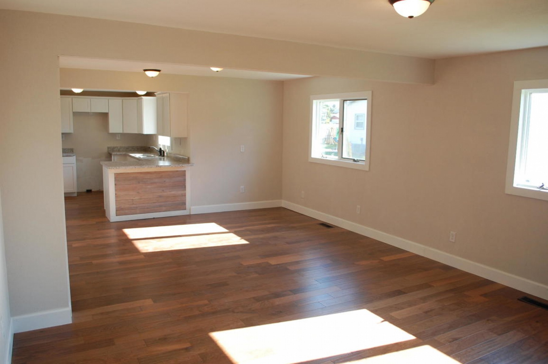 405 Catlett Avenue E, Estelline, SD 57234