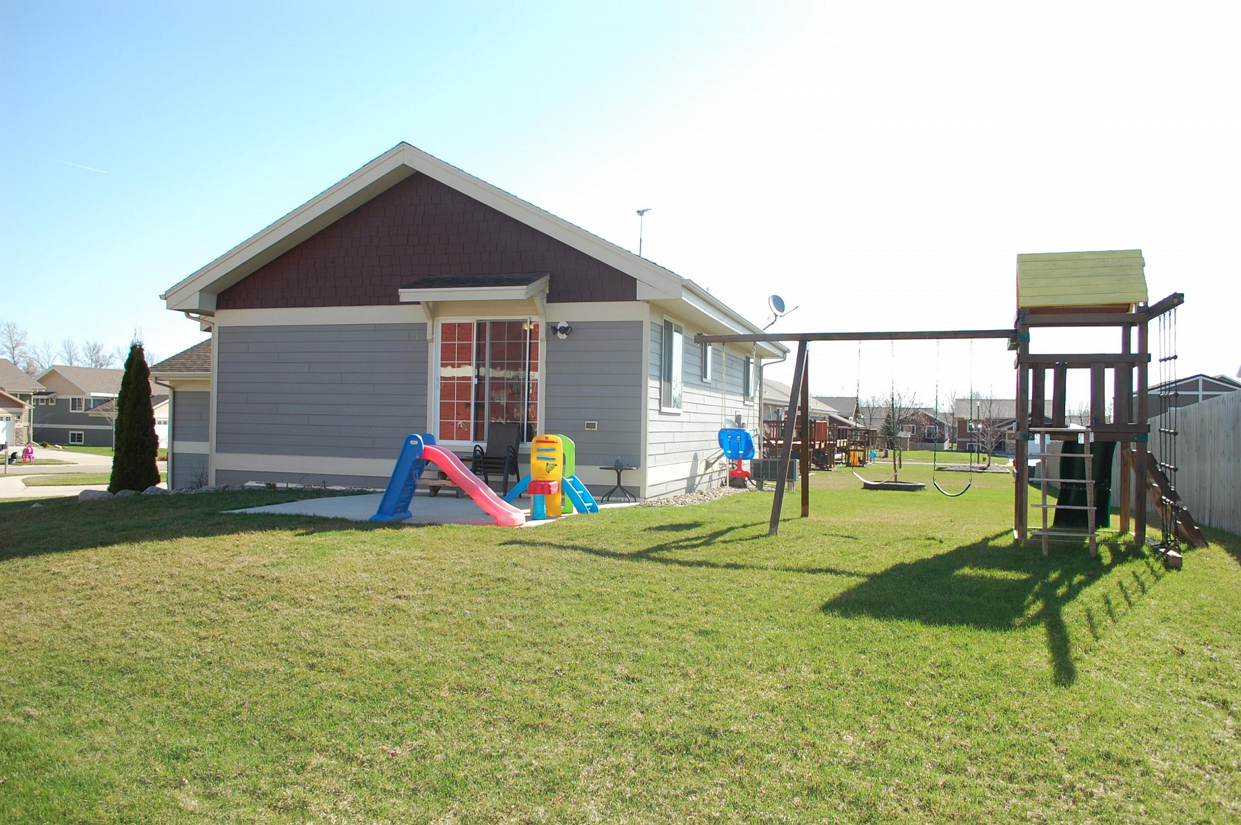 518 Remington, Brookings, SD 57006