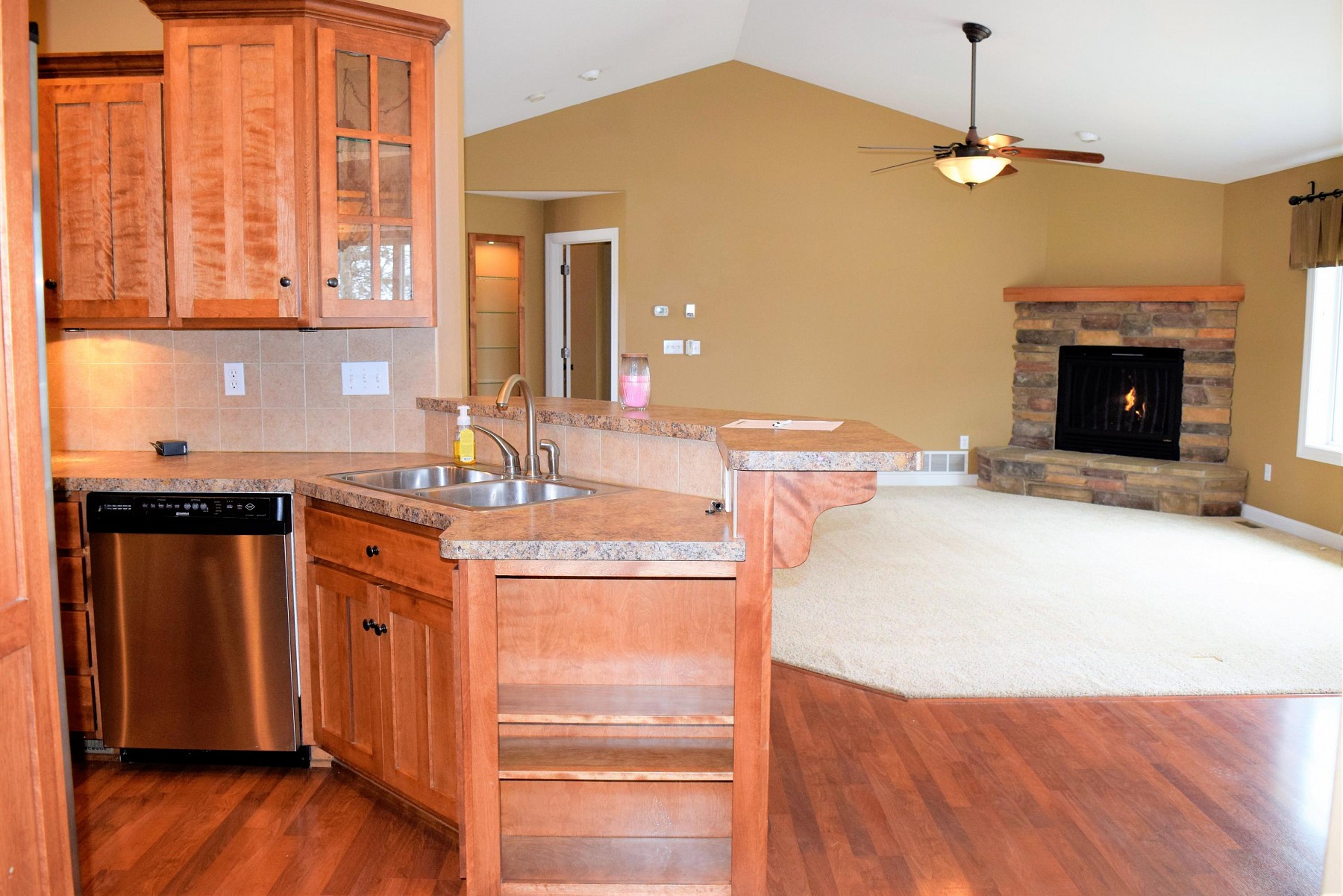 1814 Overlook Ridge Road, Brookings, SD 57006