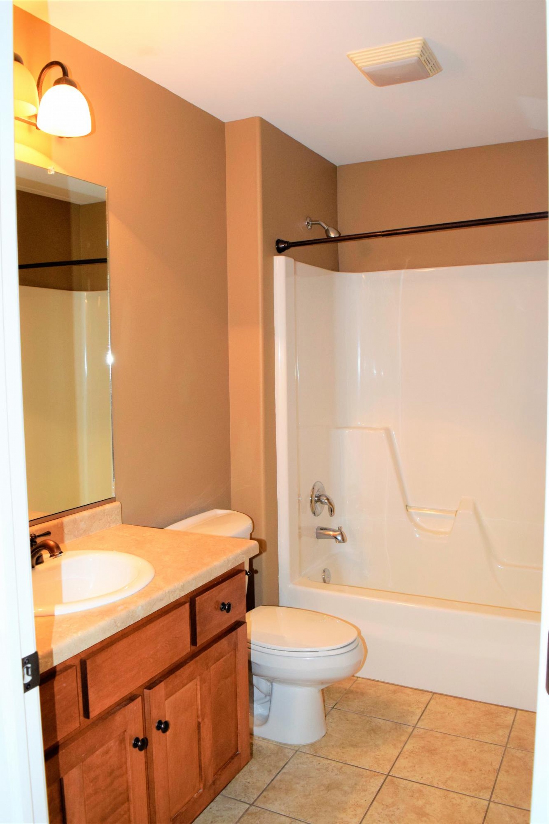 1814 Overlook Ridge Road, Brookings, SD 57006