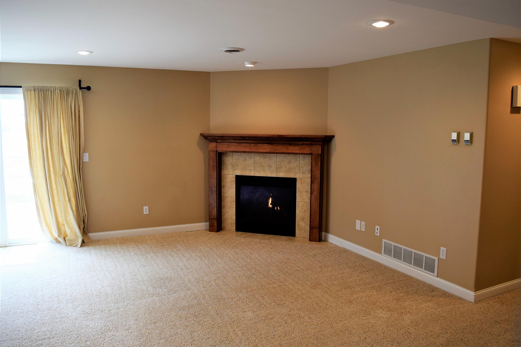 1814 Overlook Ridge Road, Brookings, SD 57006