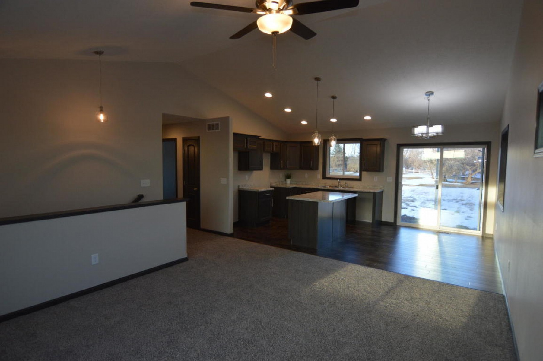 1333 4th Street, Madison, SD 57042