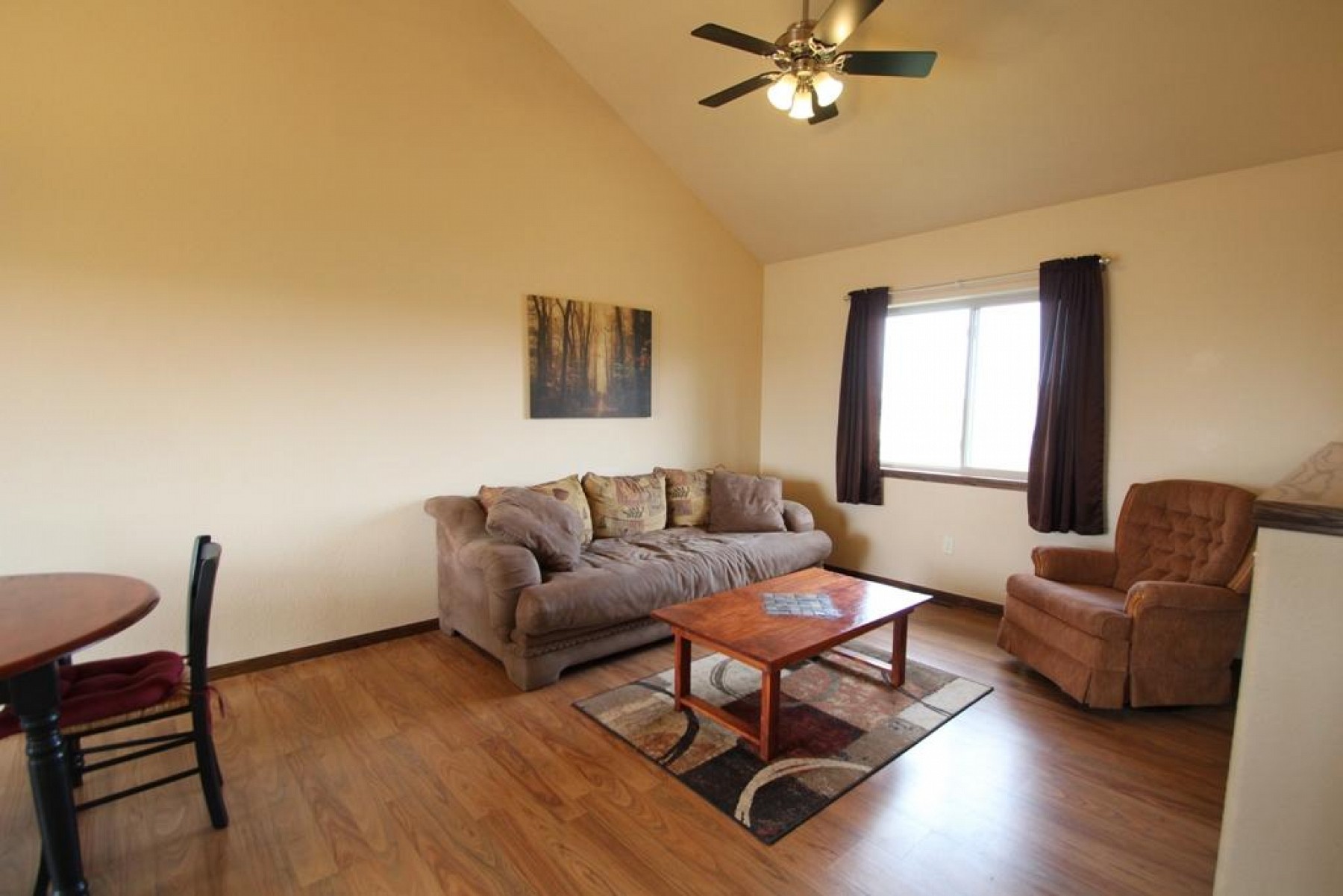 120 Twin Oaks Lane, Brookings, SD 57006