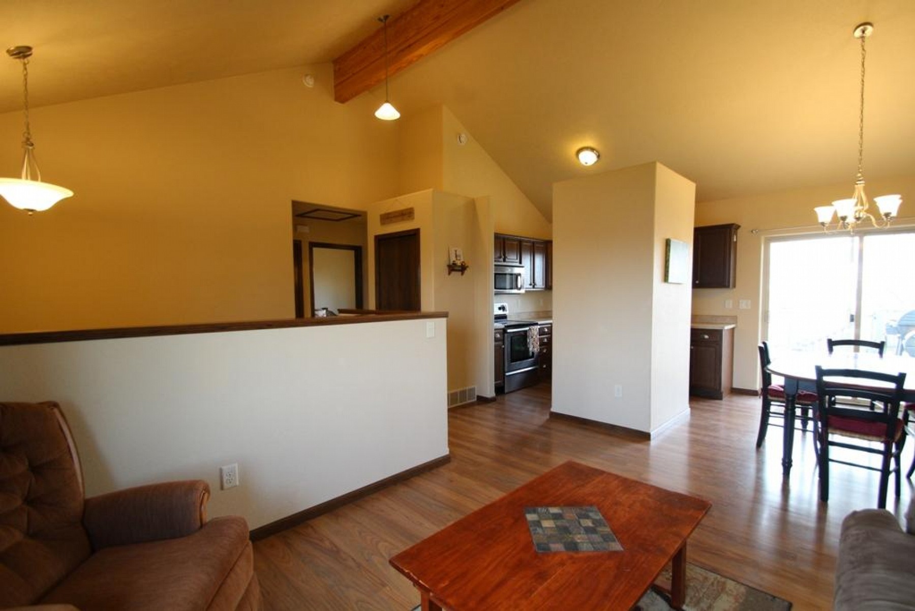 120 Twin Oaks Lane, Brookings, SD 57006