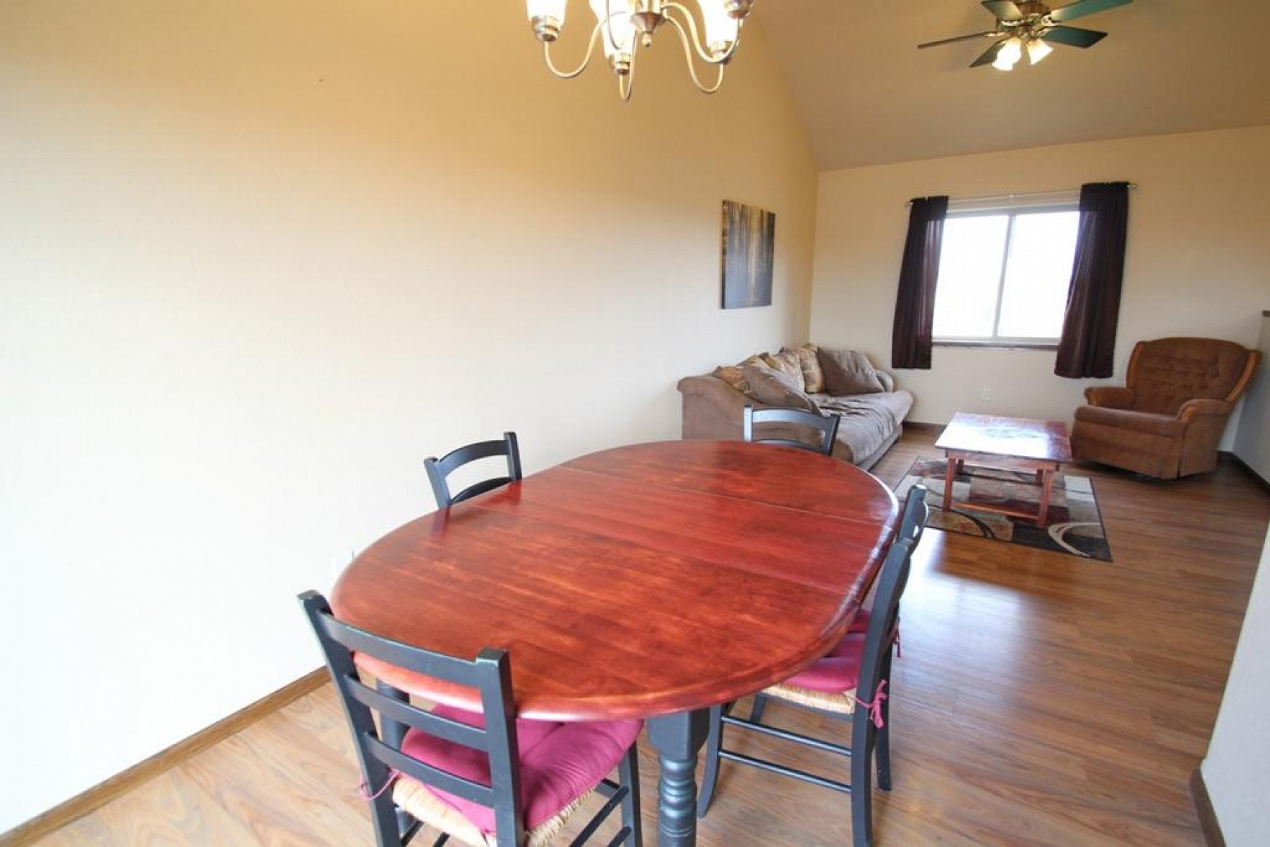 120 Twin Oaks Lane, Brookings, SD 57006