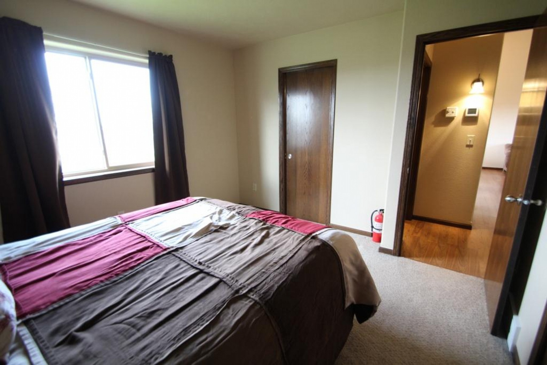 120 Twin Oaks Lane, Brookings, SD 57006