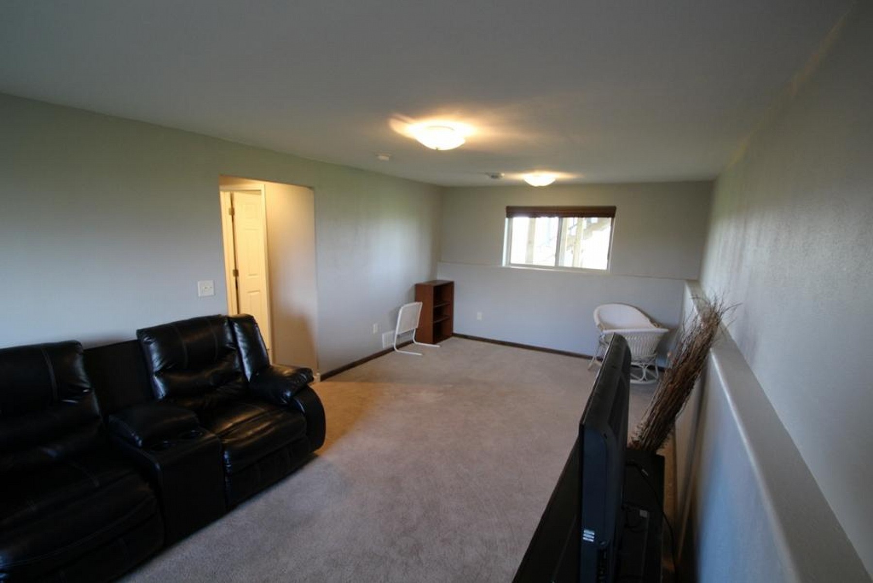 120 Twin Oaks Lane, Brookings, SD 57006