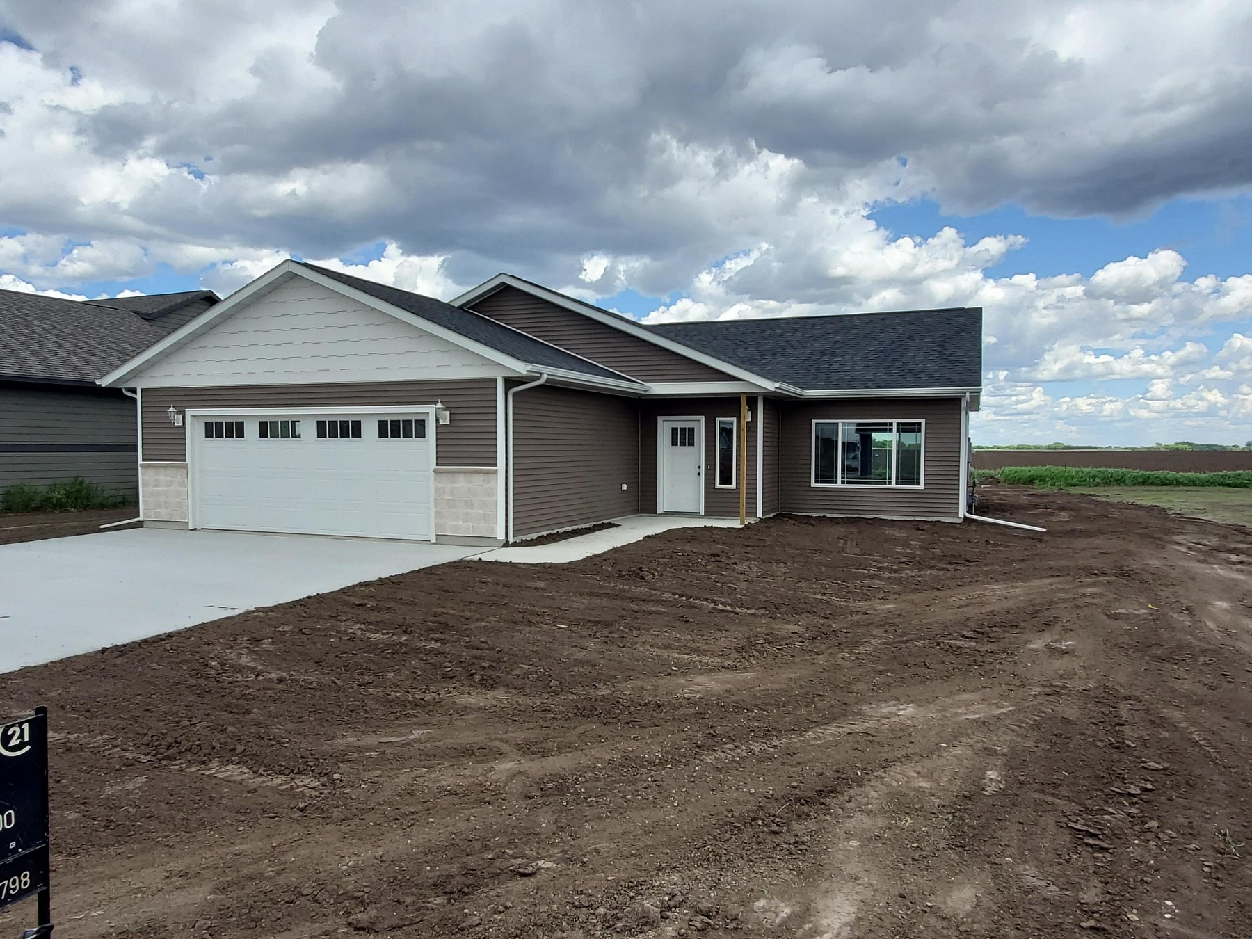 212 Birch Avenue, Aurora, SD 57002