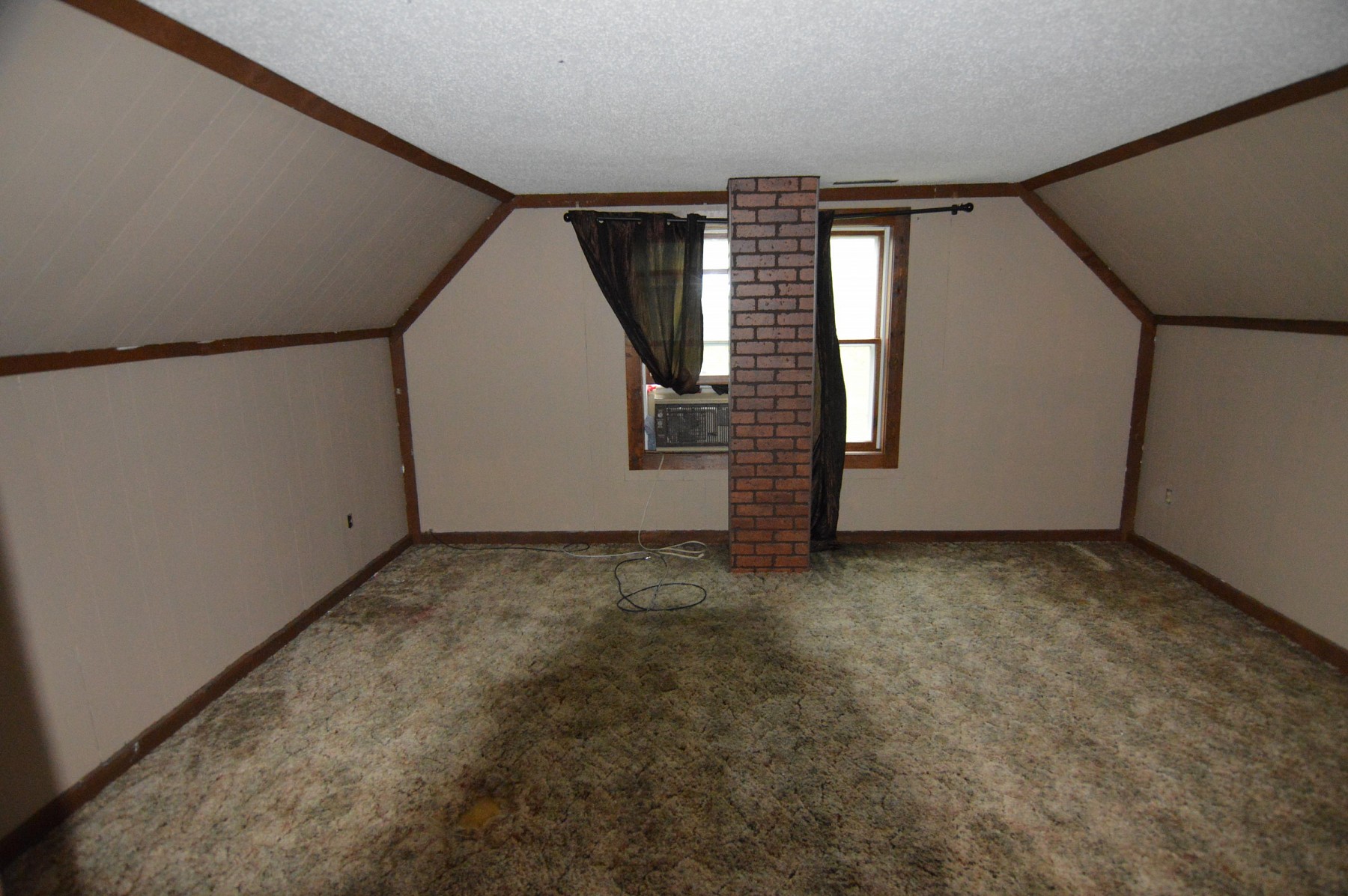 22542 SD Hwy 37 Highway, Woonsocket, SD 57385