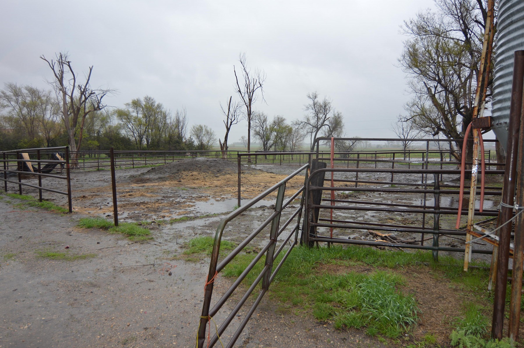 22542 SD Hwy 37 Highway, Woonsocket, SD 57385