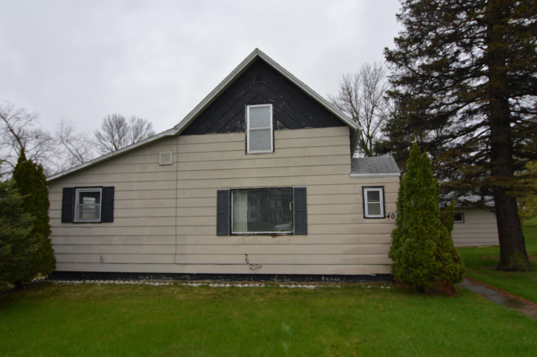 405 3rd Street, Arlington, SD 57212