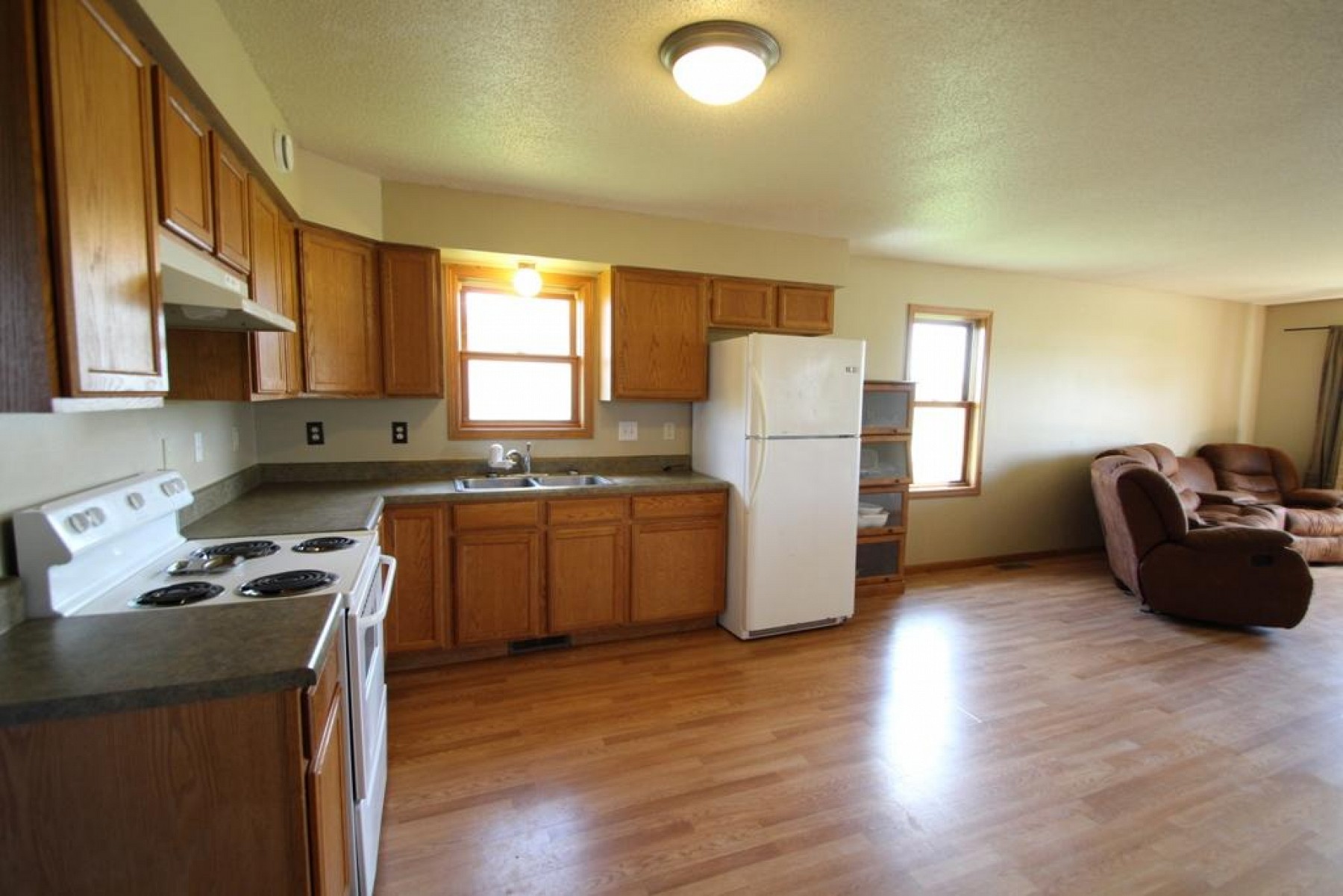 402 Nicki Street, Elkton, SD 57026