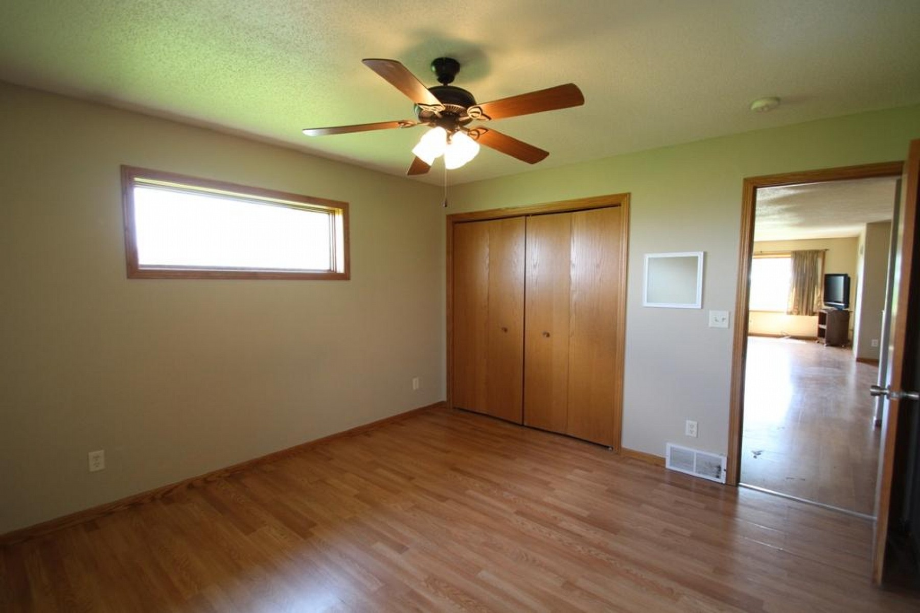 402 Nicki Street, Elkton, SD 57026