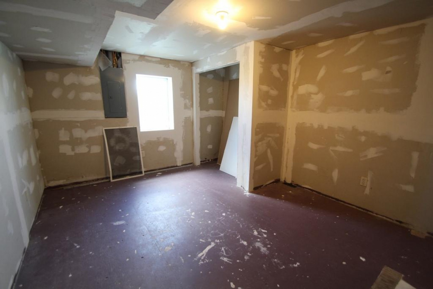 402 Nicki Street, Elkton, SD 57026