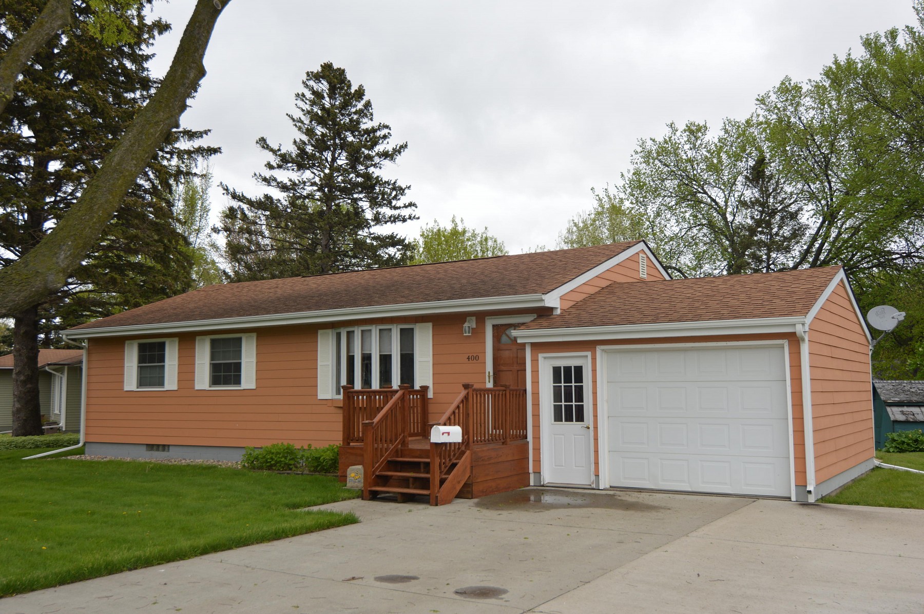 400 Ohio Drive, Brookings, SD 57006