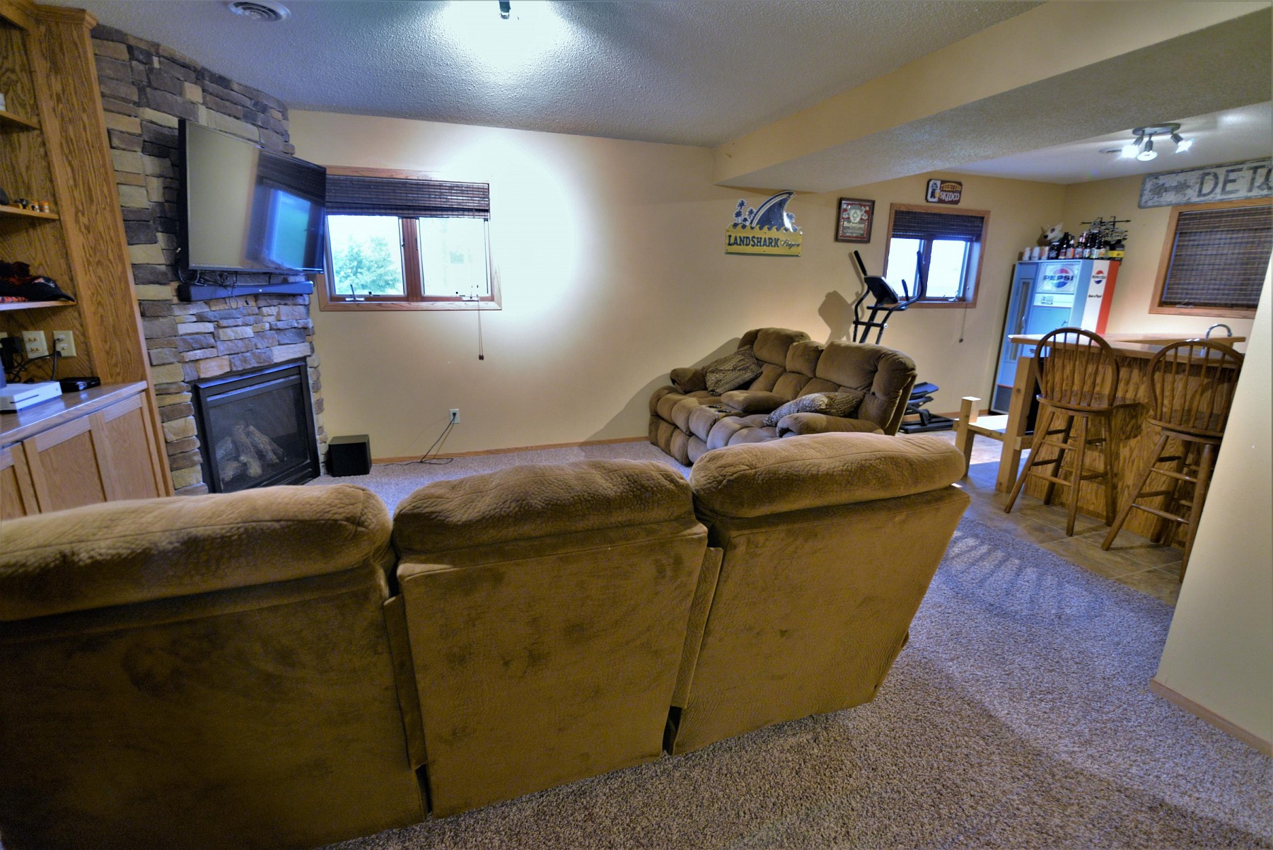 105 Jefferson Avenue, Volga, SD 57071