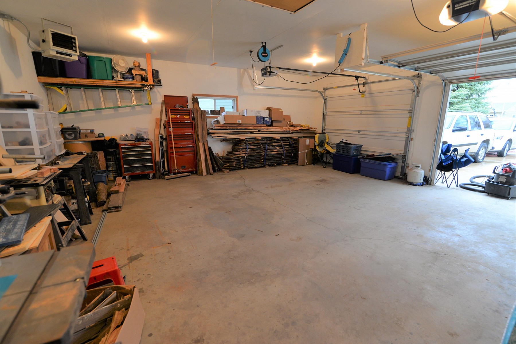 105 Jefferson Avenue, Volga, SD 57071