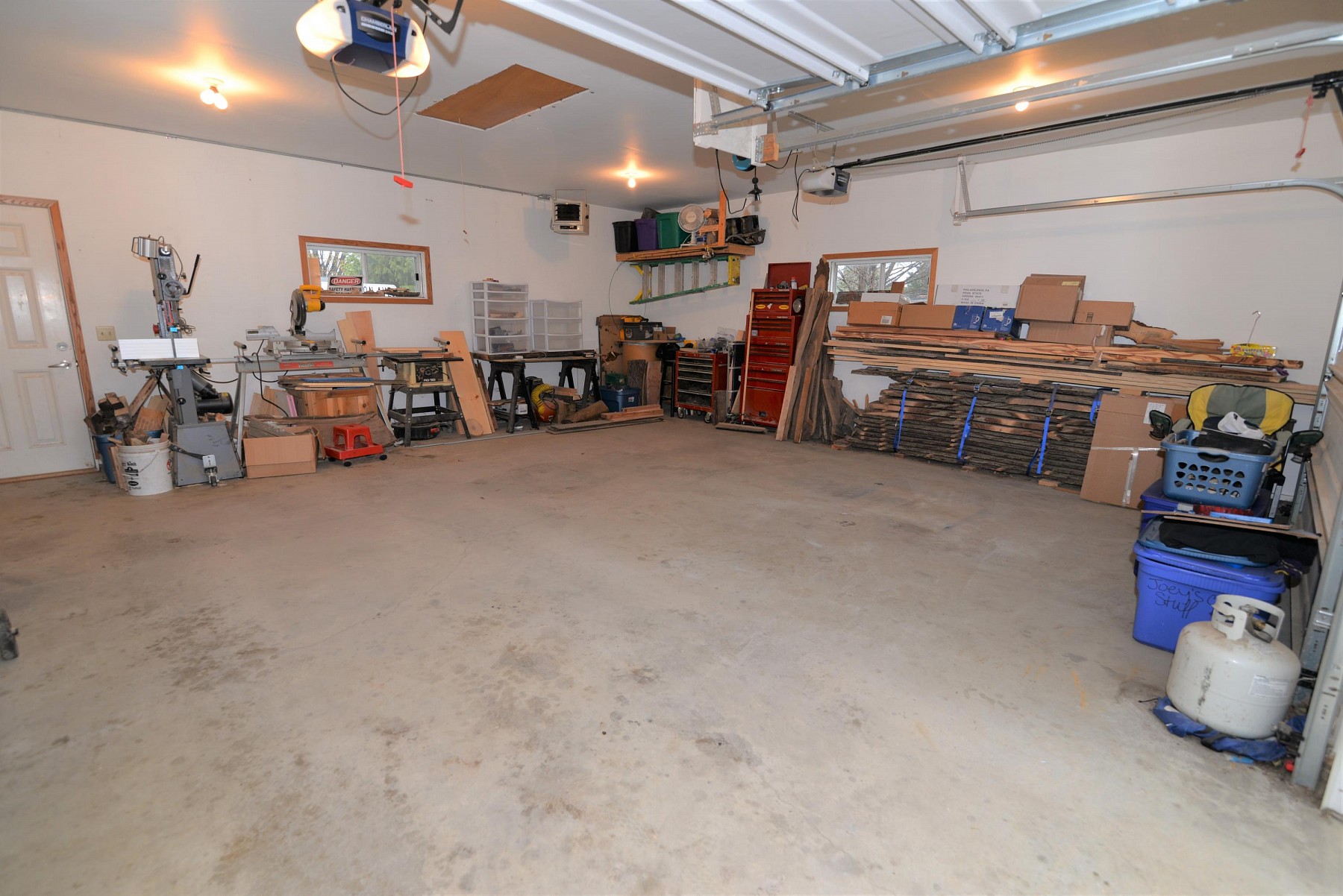 105 Jefferson Avenue, Volga, SD 57071