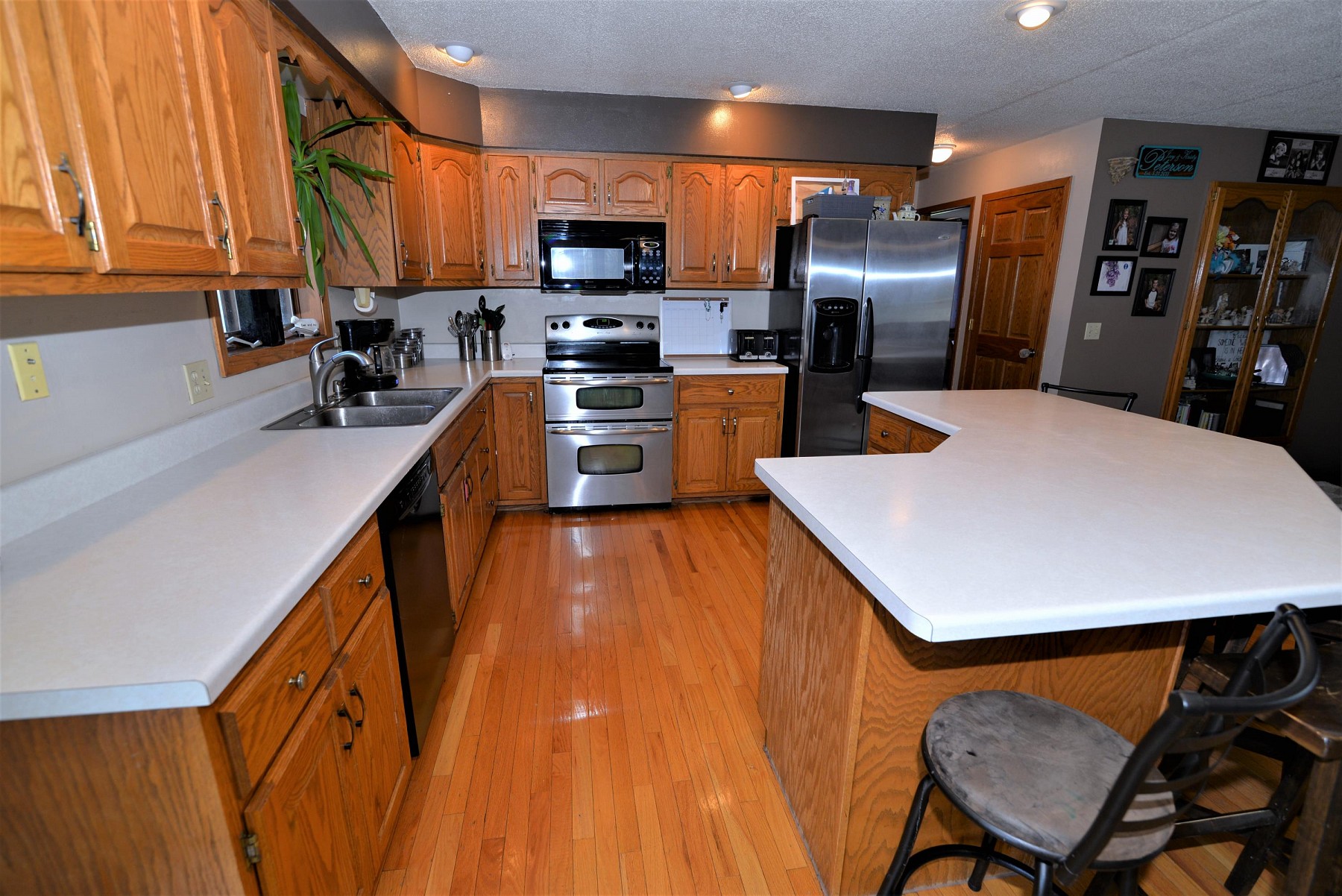 105 Jefferson Avenue, Volga, SD 57071