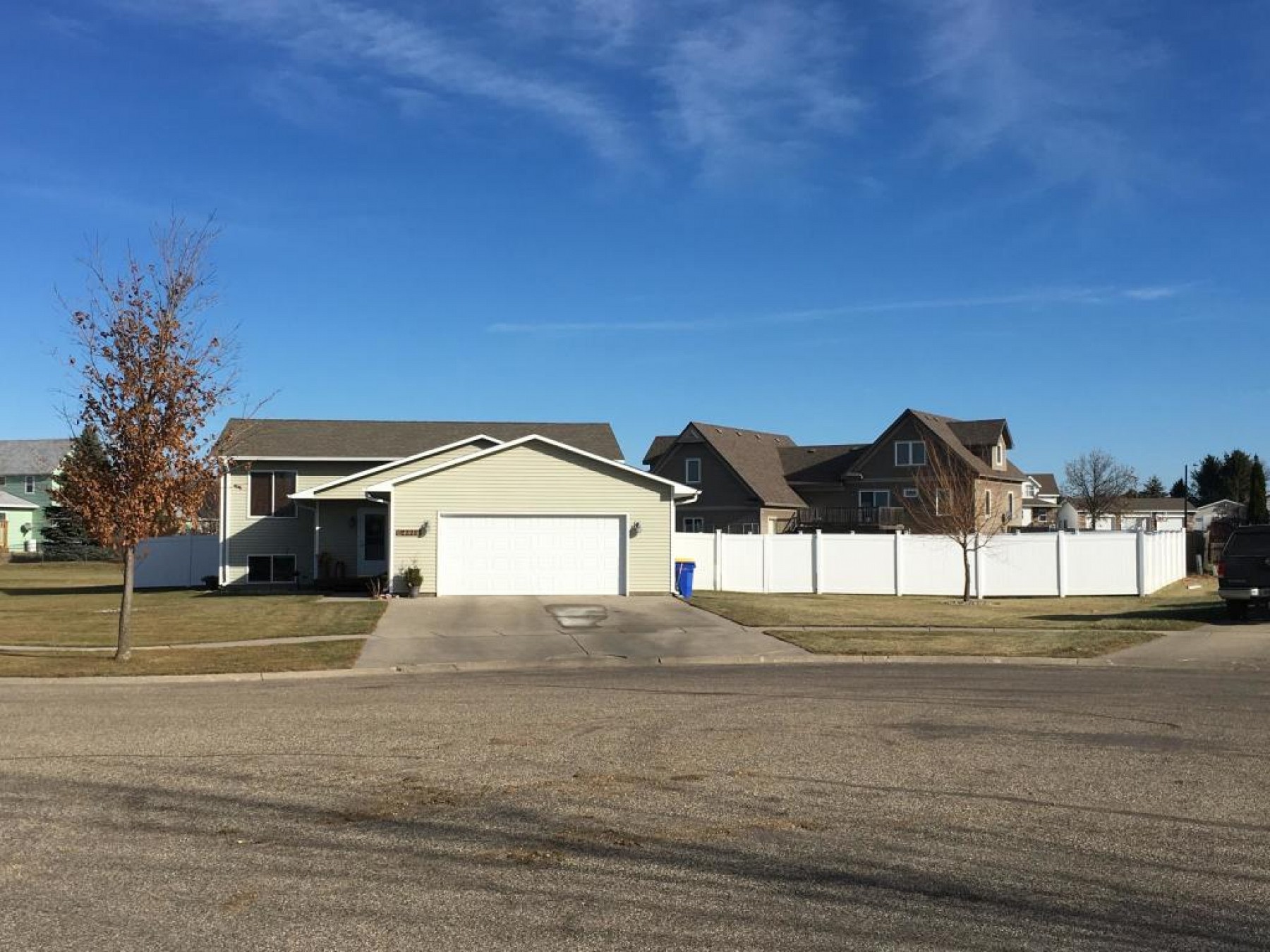 2221 Rhonda Road, Brookings, SD 57006