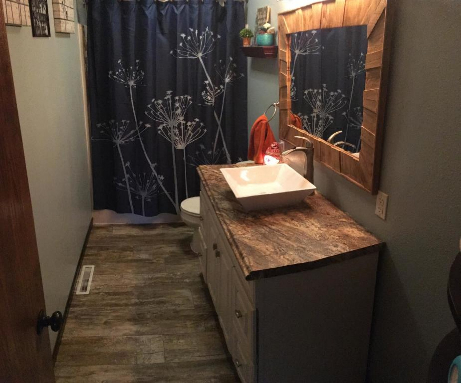 2221 Rhonda Road, Brookings, SD 57006