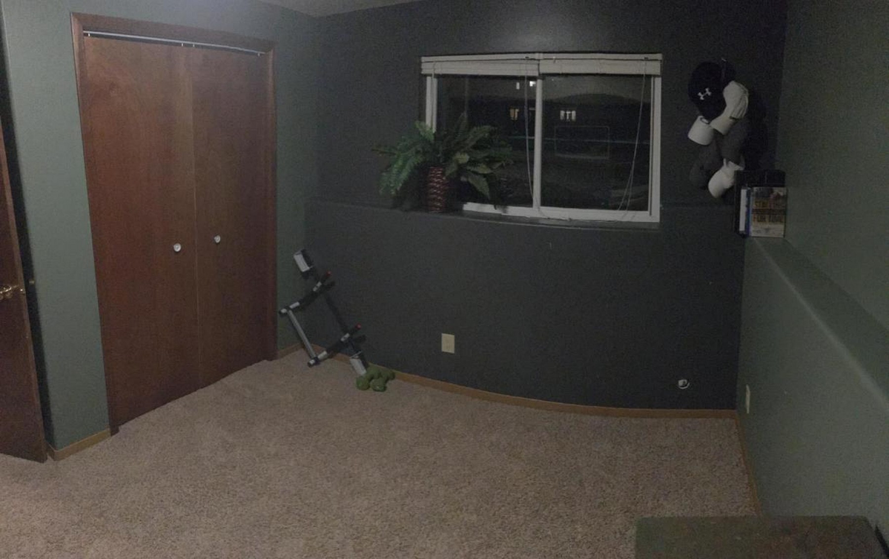 2221 Rhonda Road, Brookings, SD 57006