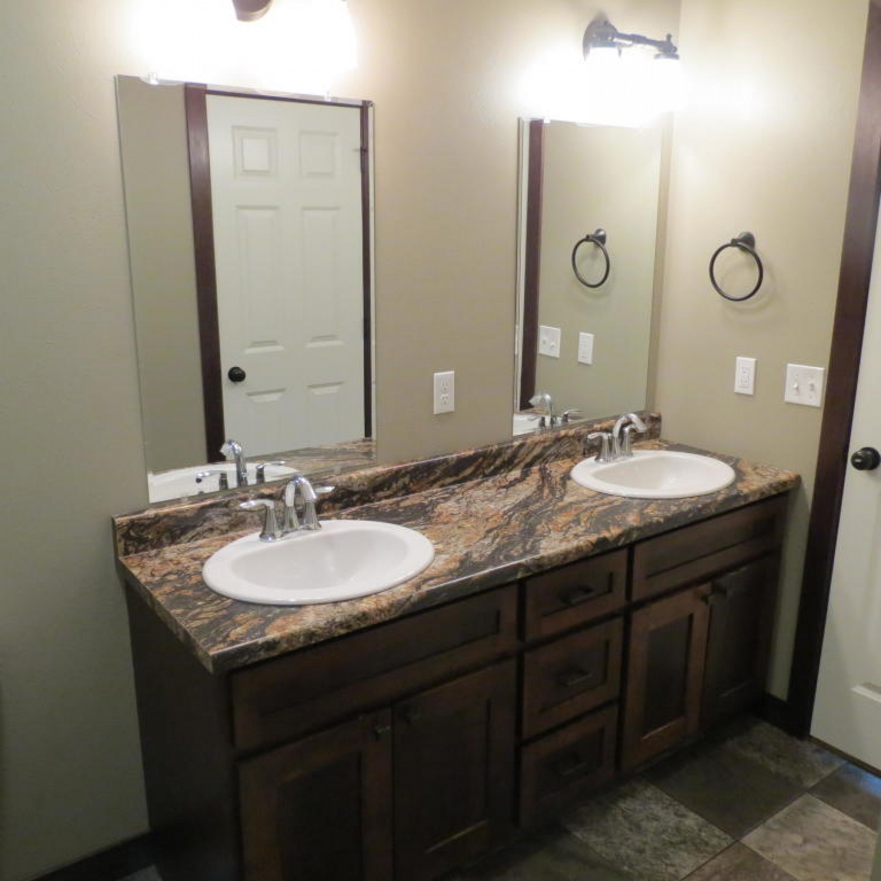 502 Lovejoy Lane, Aurora, SD 57002