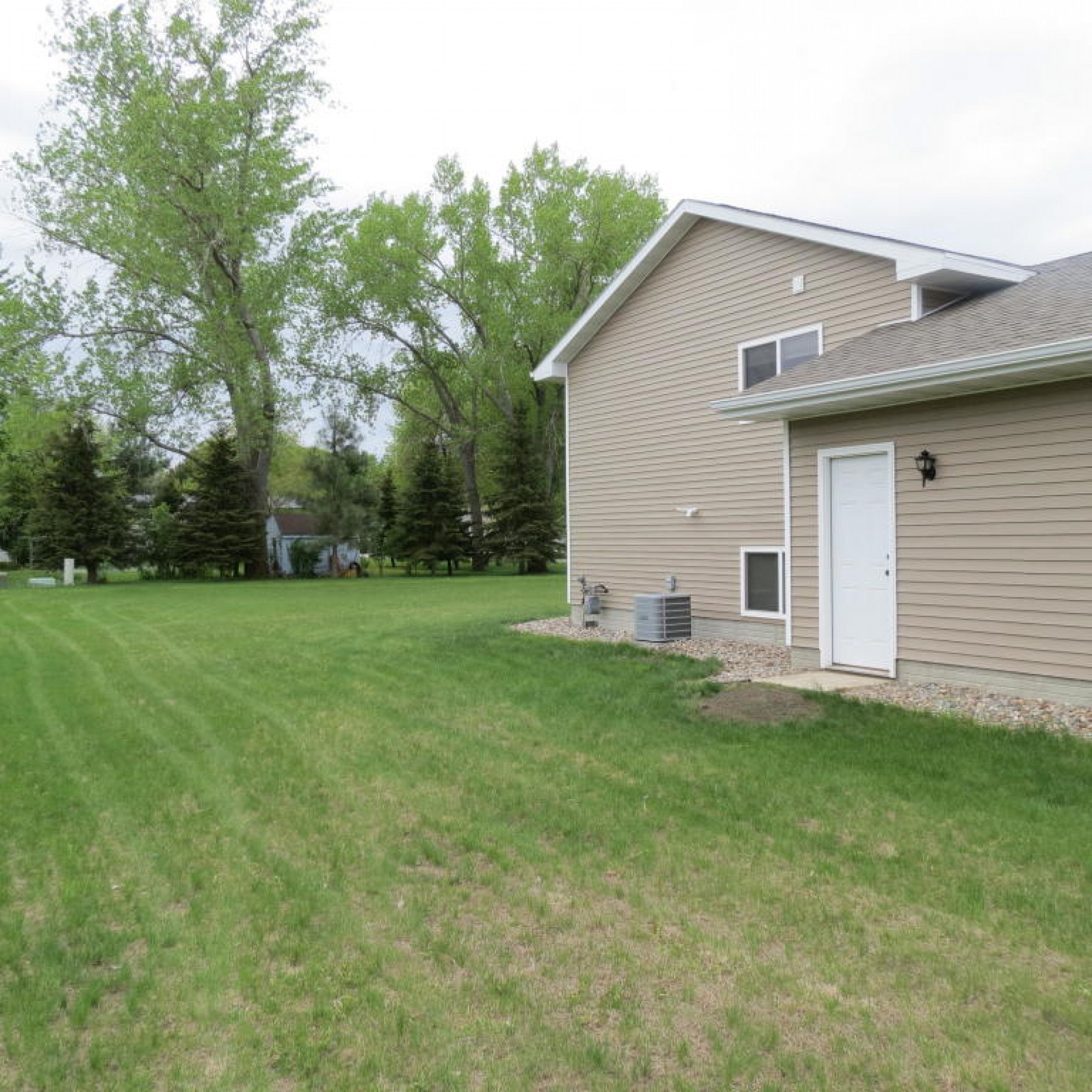 502 Lovejoy Lane, Aurora, SD 57002