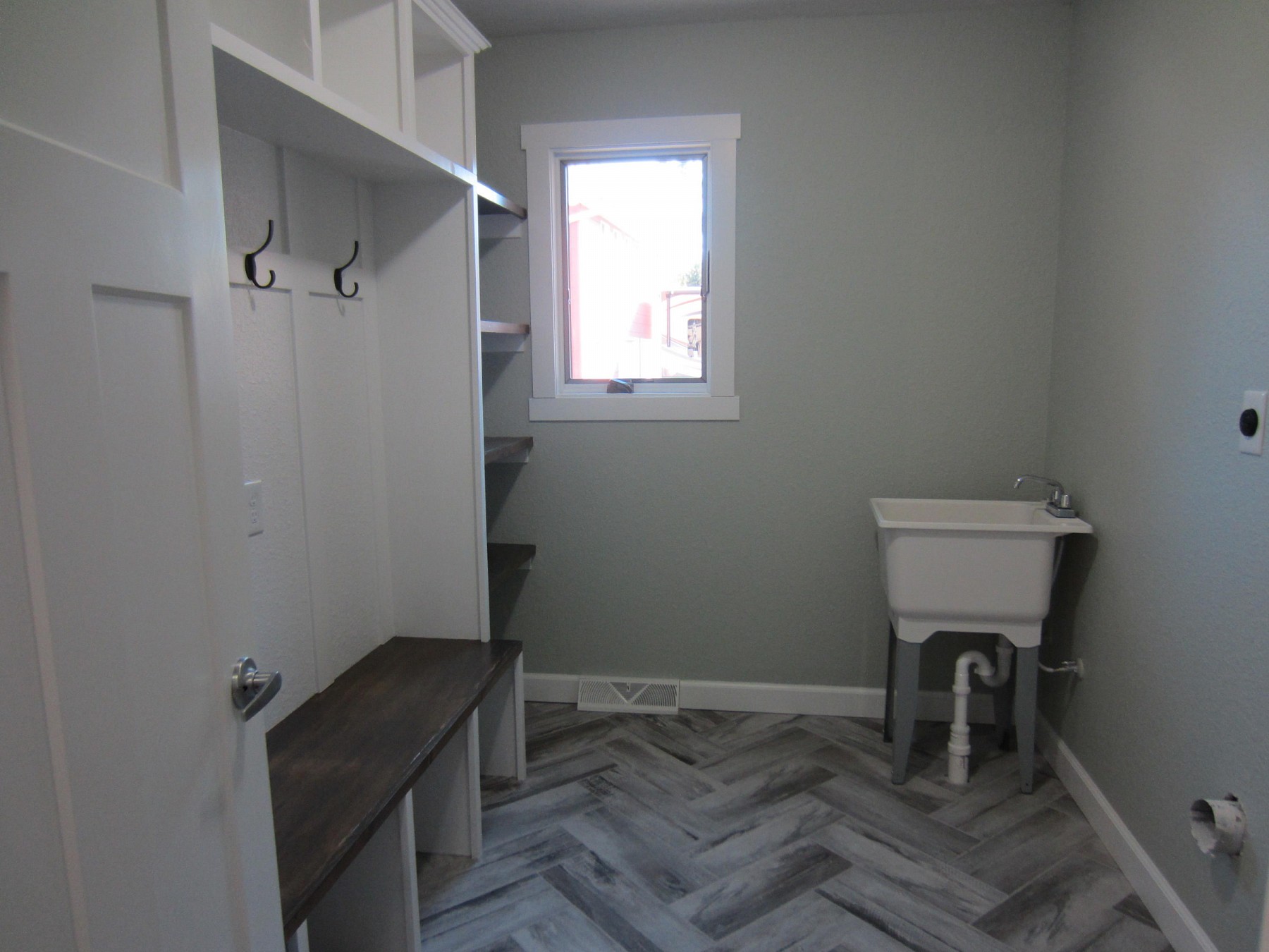 1017 Vine Street, Brookings, SD 57006