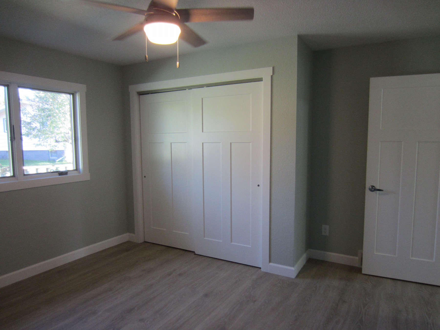 1017 Vine Street, Brookings, SD 57006