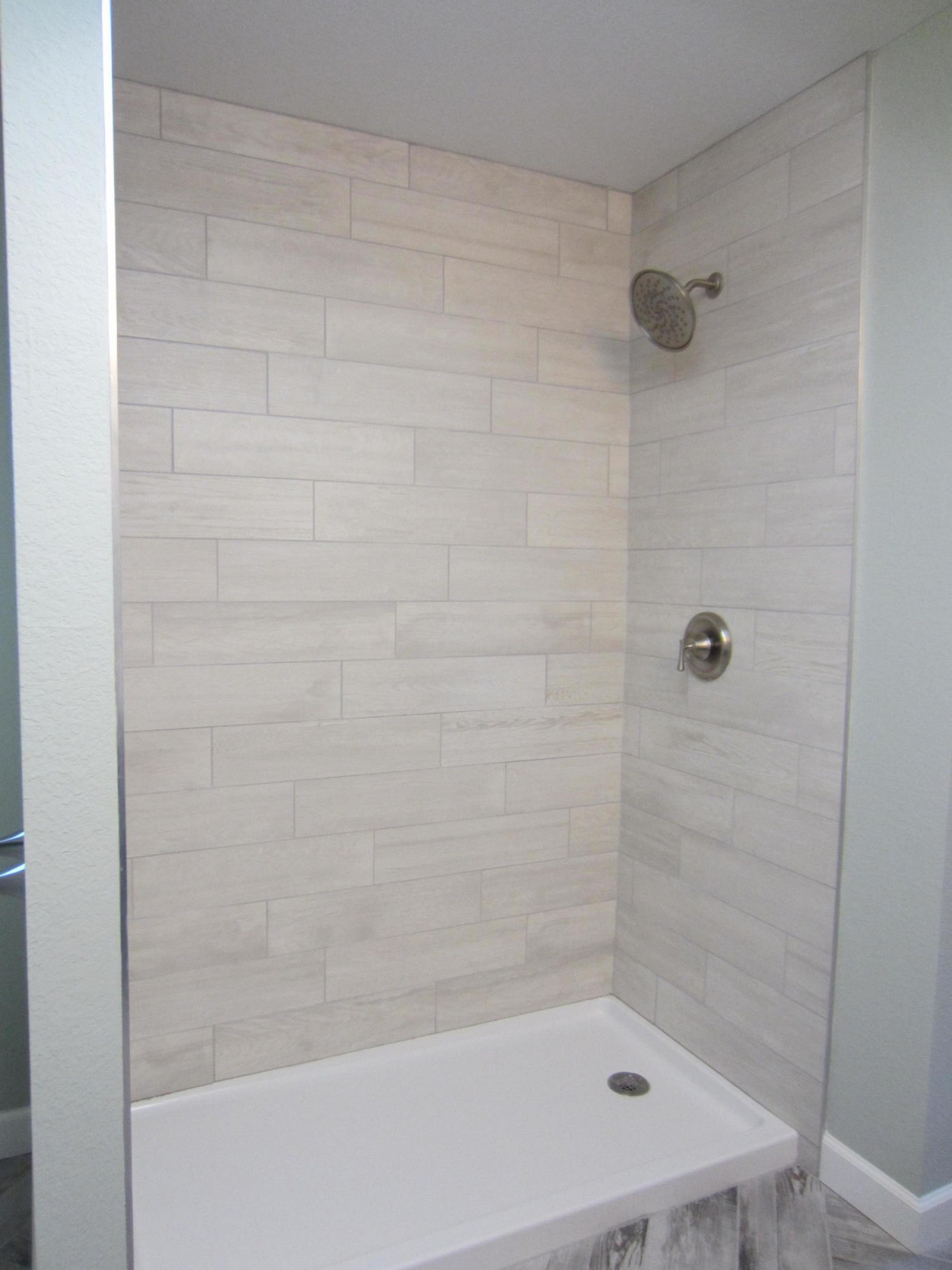 1017 Vine Street, Brookings, SD 57006