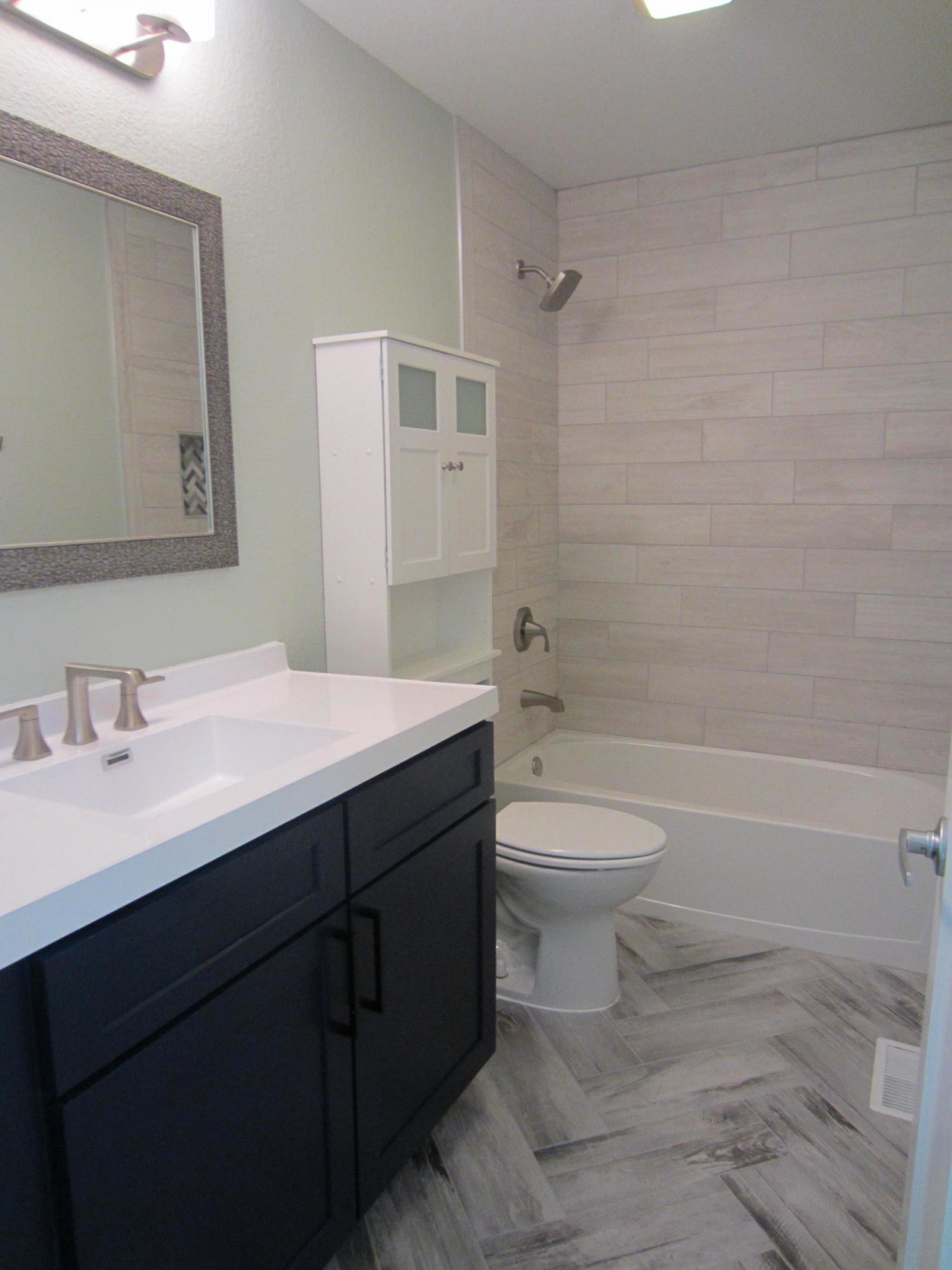 1017 Vine Street, Brookings, SD 57006