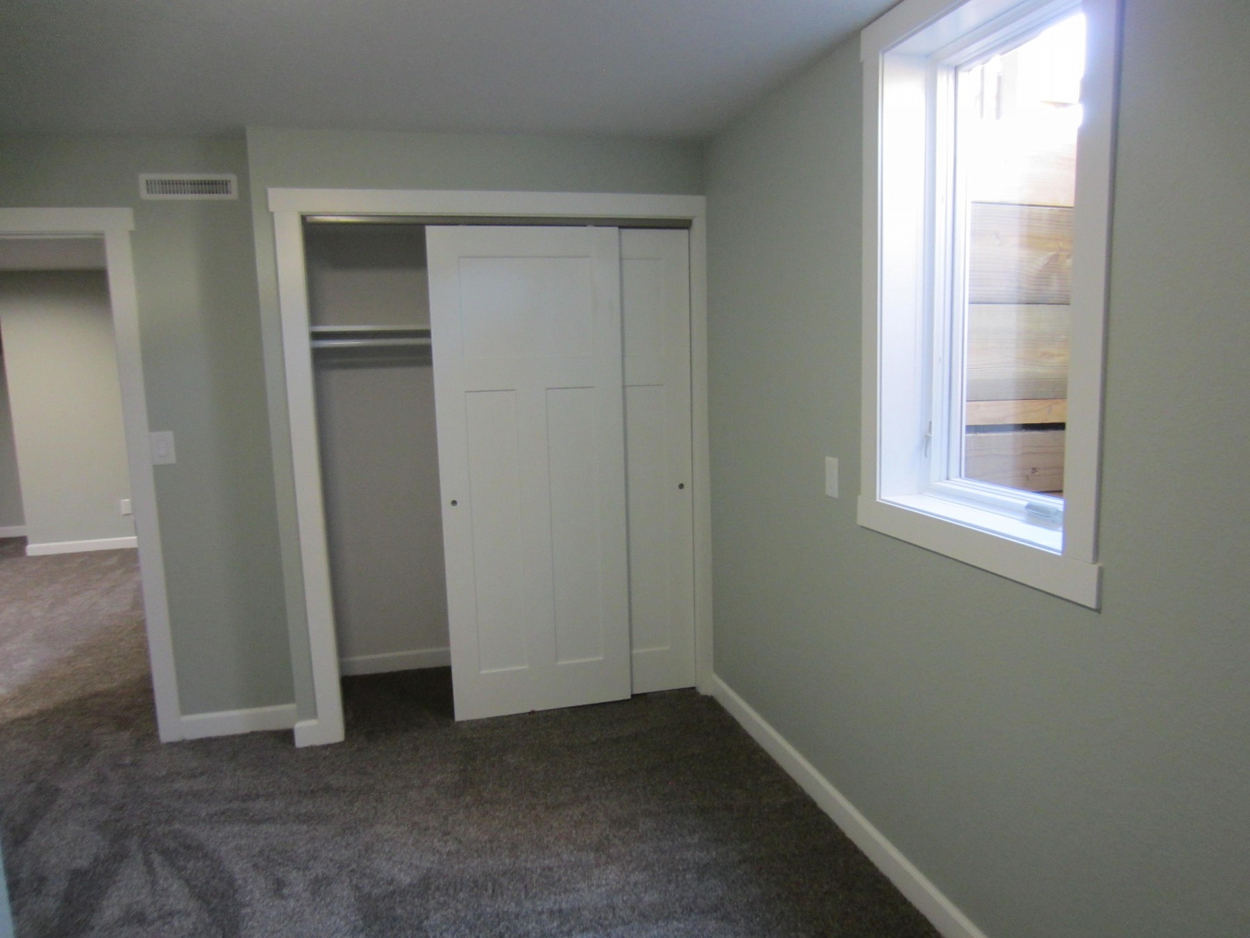 1017 Vine Street, Brookings, SD 57006