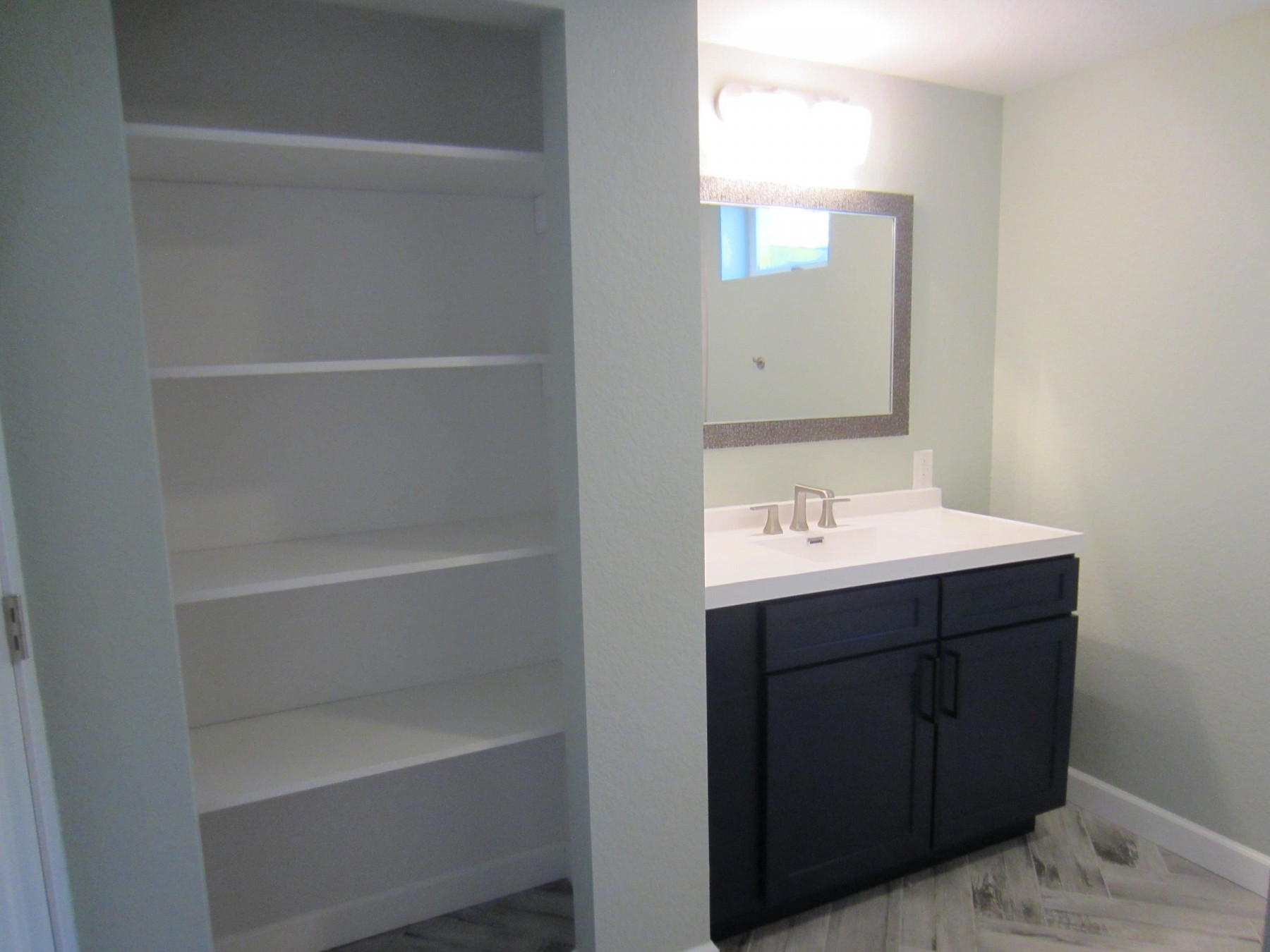 1017 Vine Street, Brookings, SD 57006