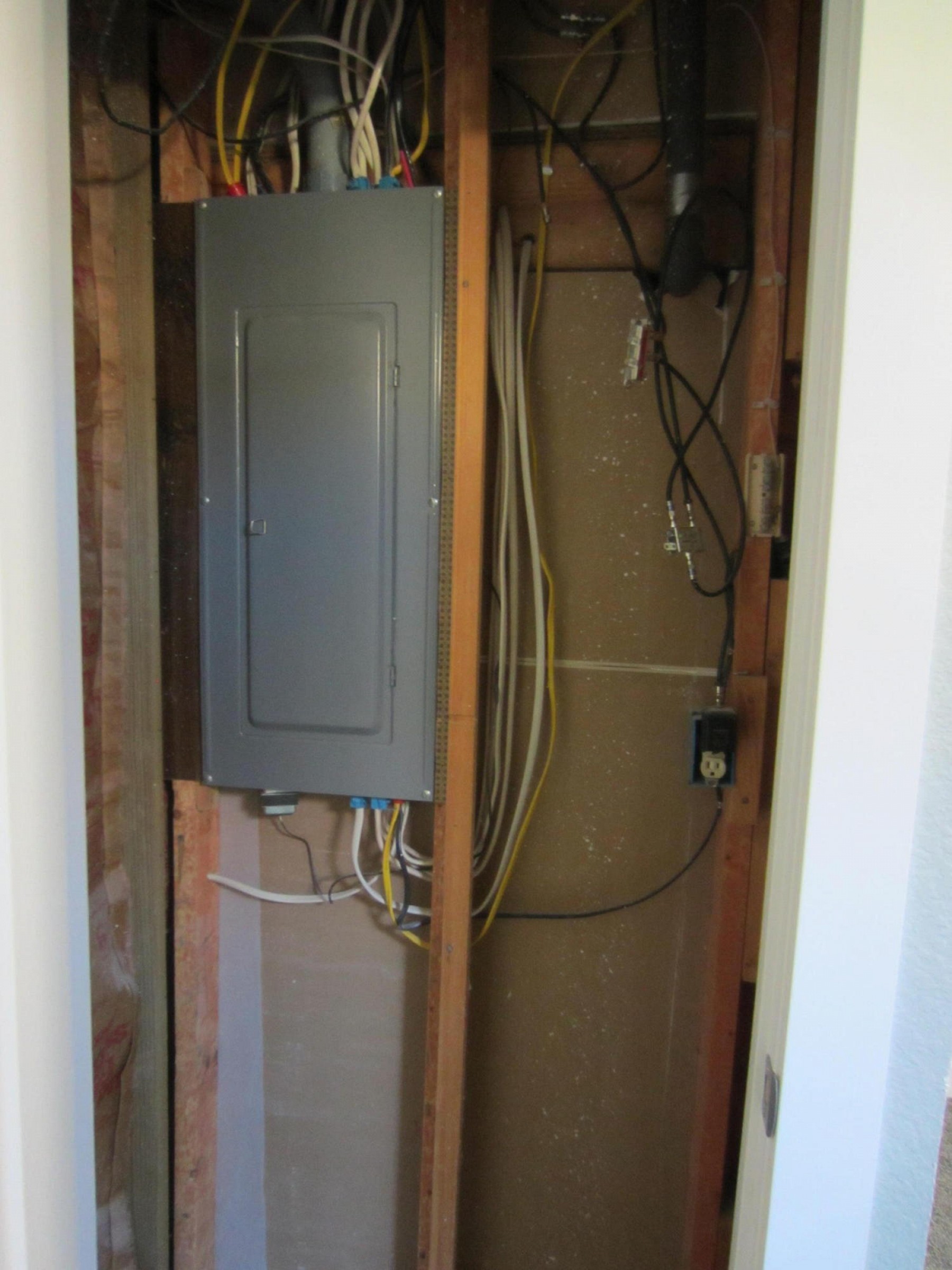 1017 Vine Street, Brookings, SD 57006