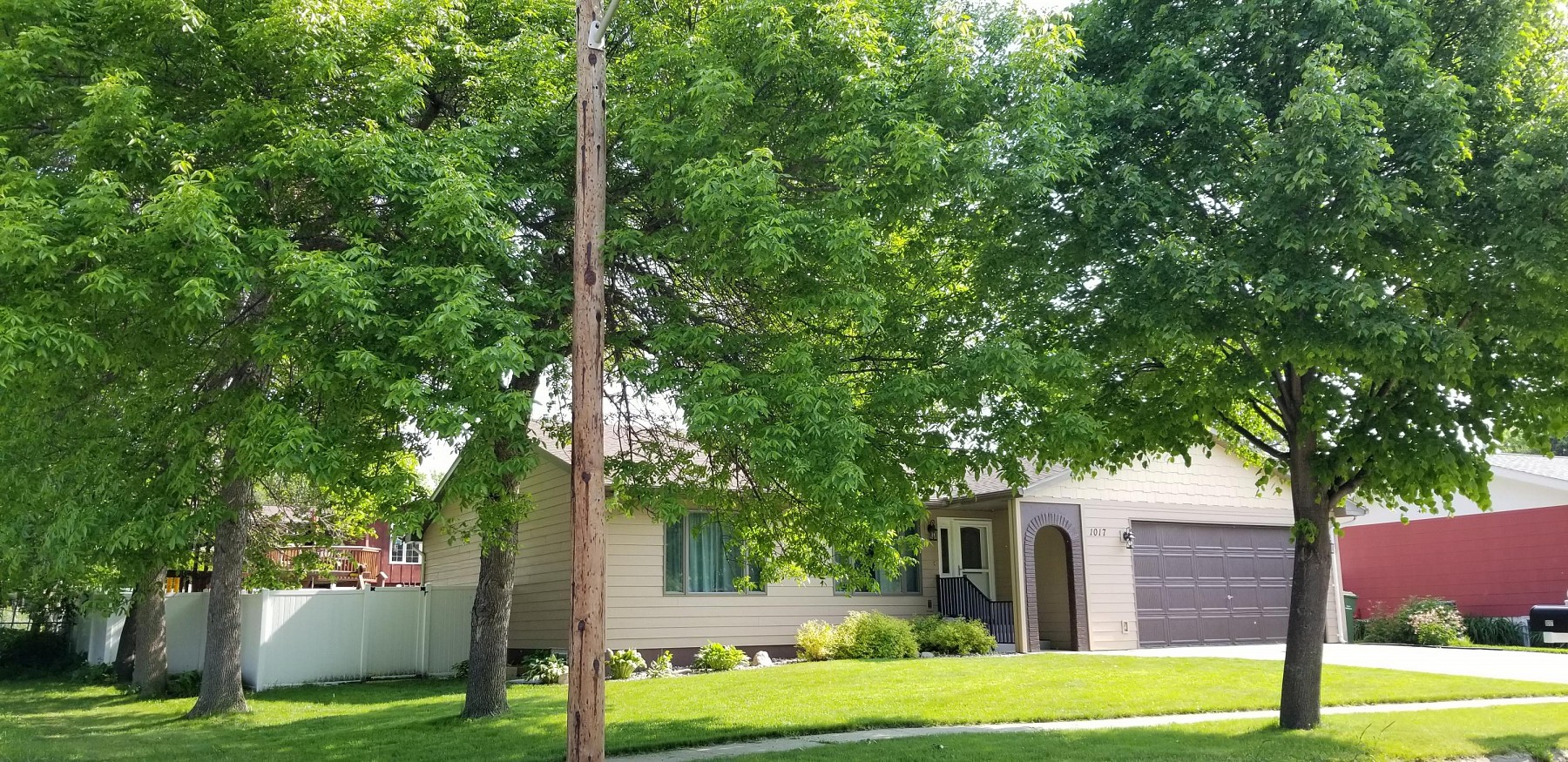 1017 Vine Street, Brookings, SD 57006