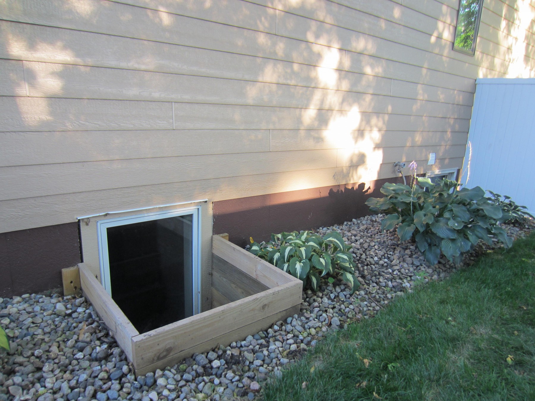 1017 Vine Street, Brookings, SD 57006