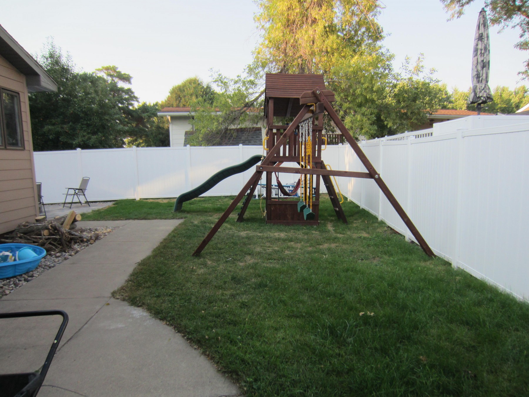 1017 Vine Street, Brookings, SD 57006