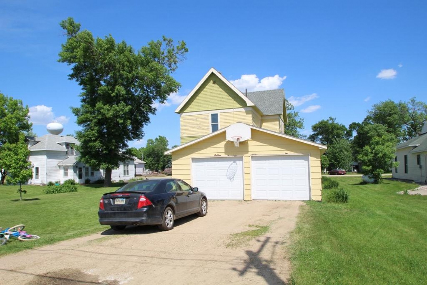 211 Antelope Street, Elkton, SD 57026