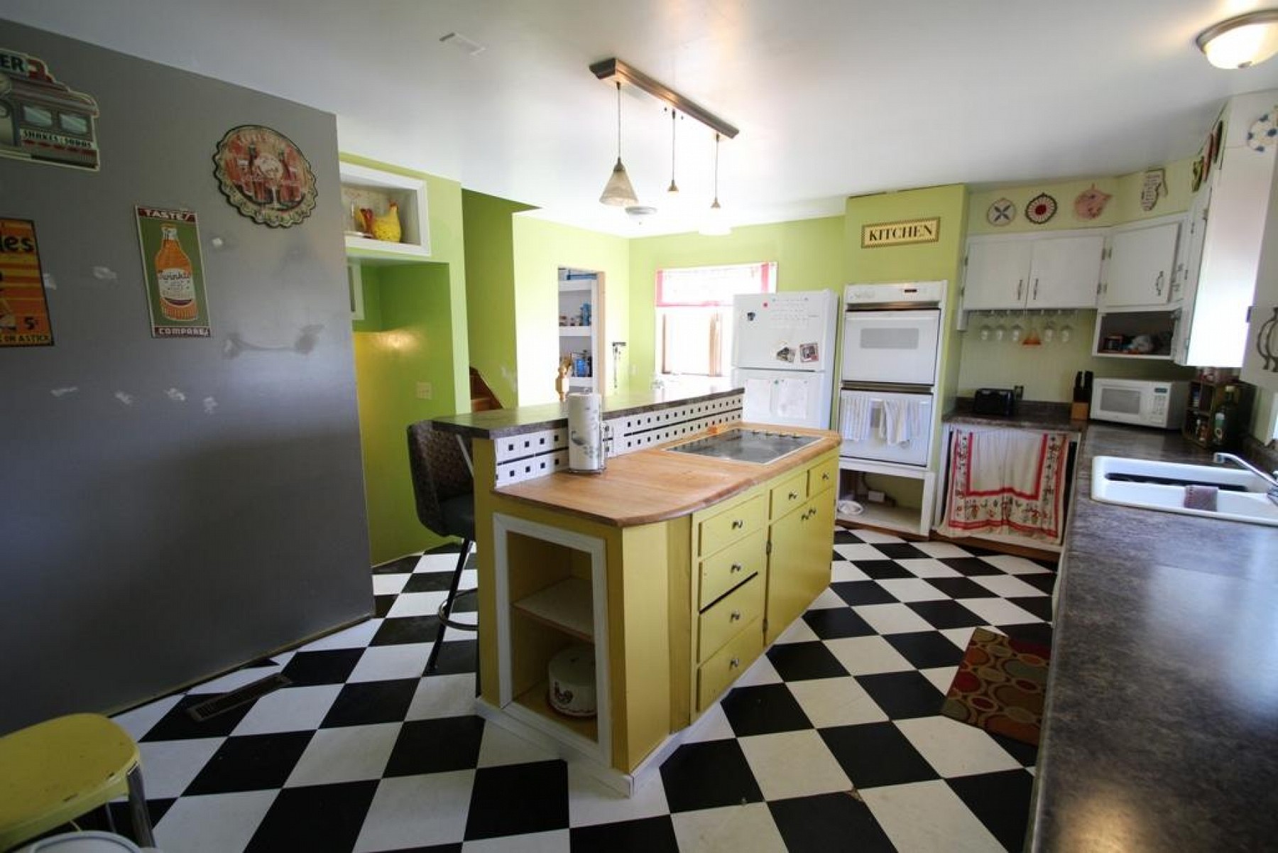 211 Antelope Street, Elkton, SD 57026