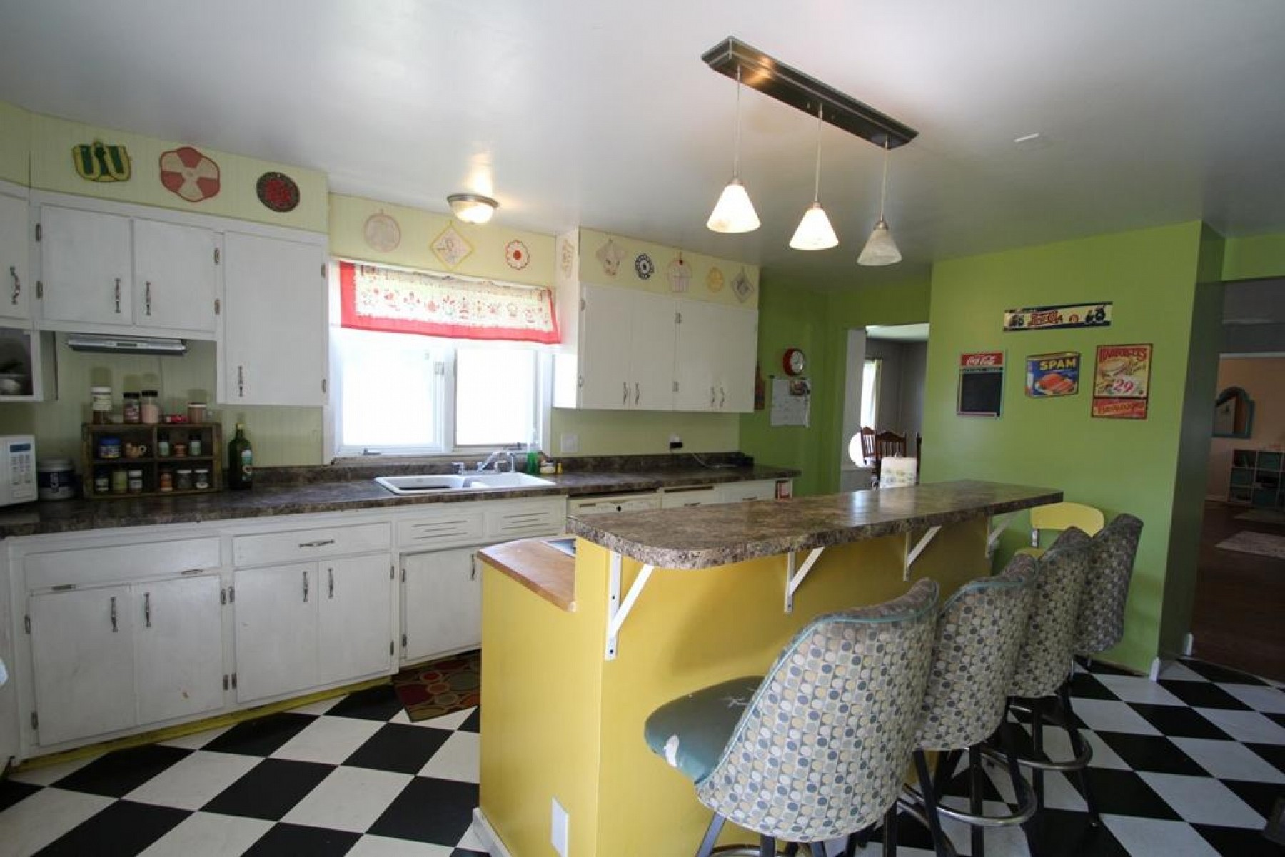 211 Antelope Street, Elkton, SD 57026